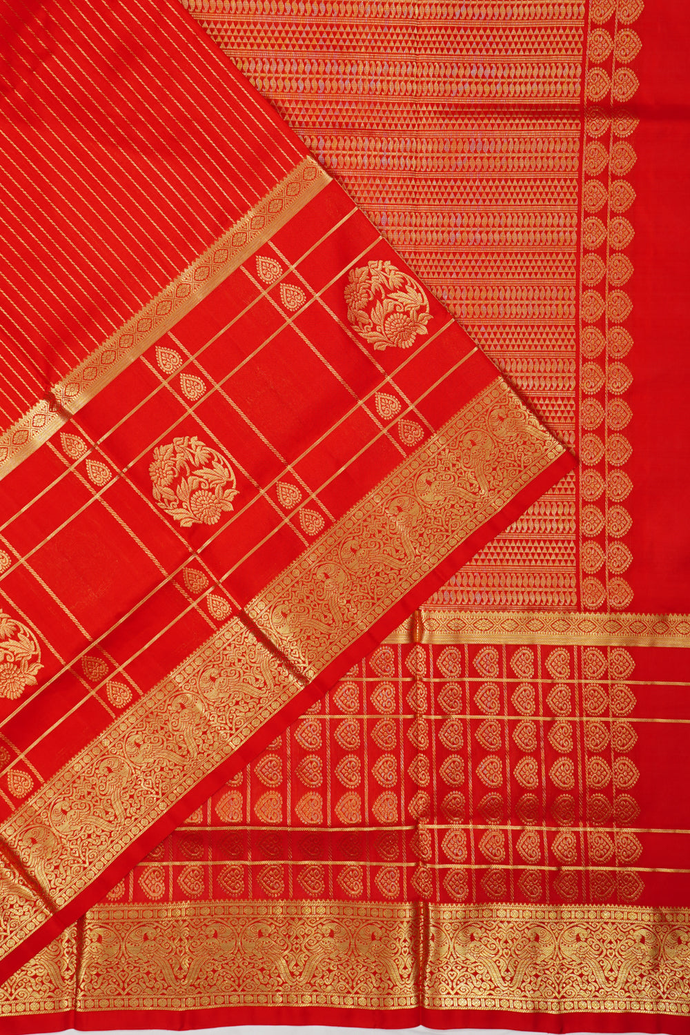 Taranga Kanchi Silk Vertical Lines Red Saree