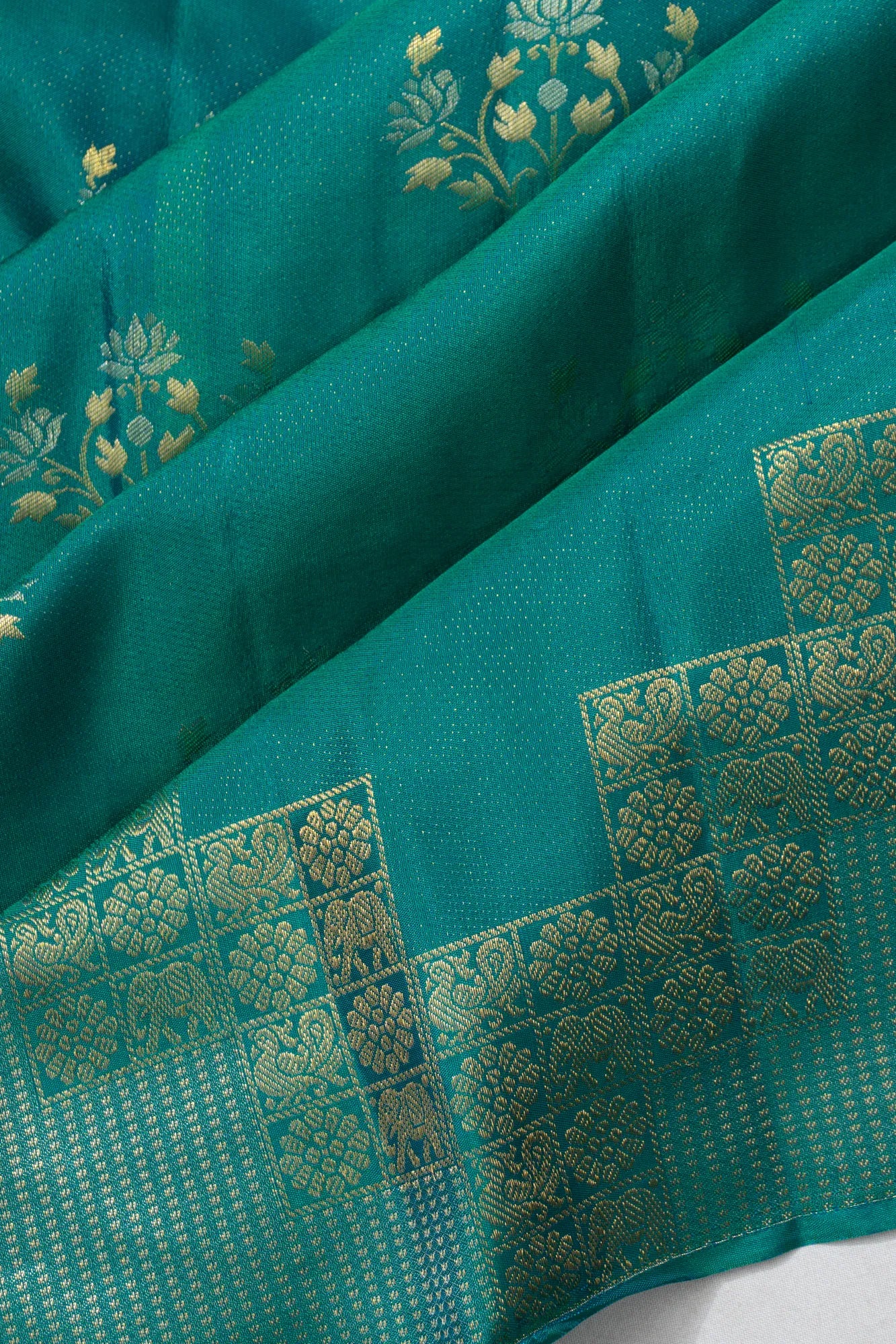 Taranga Kanchi Silk Butta Sea Green Saree