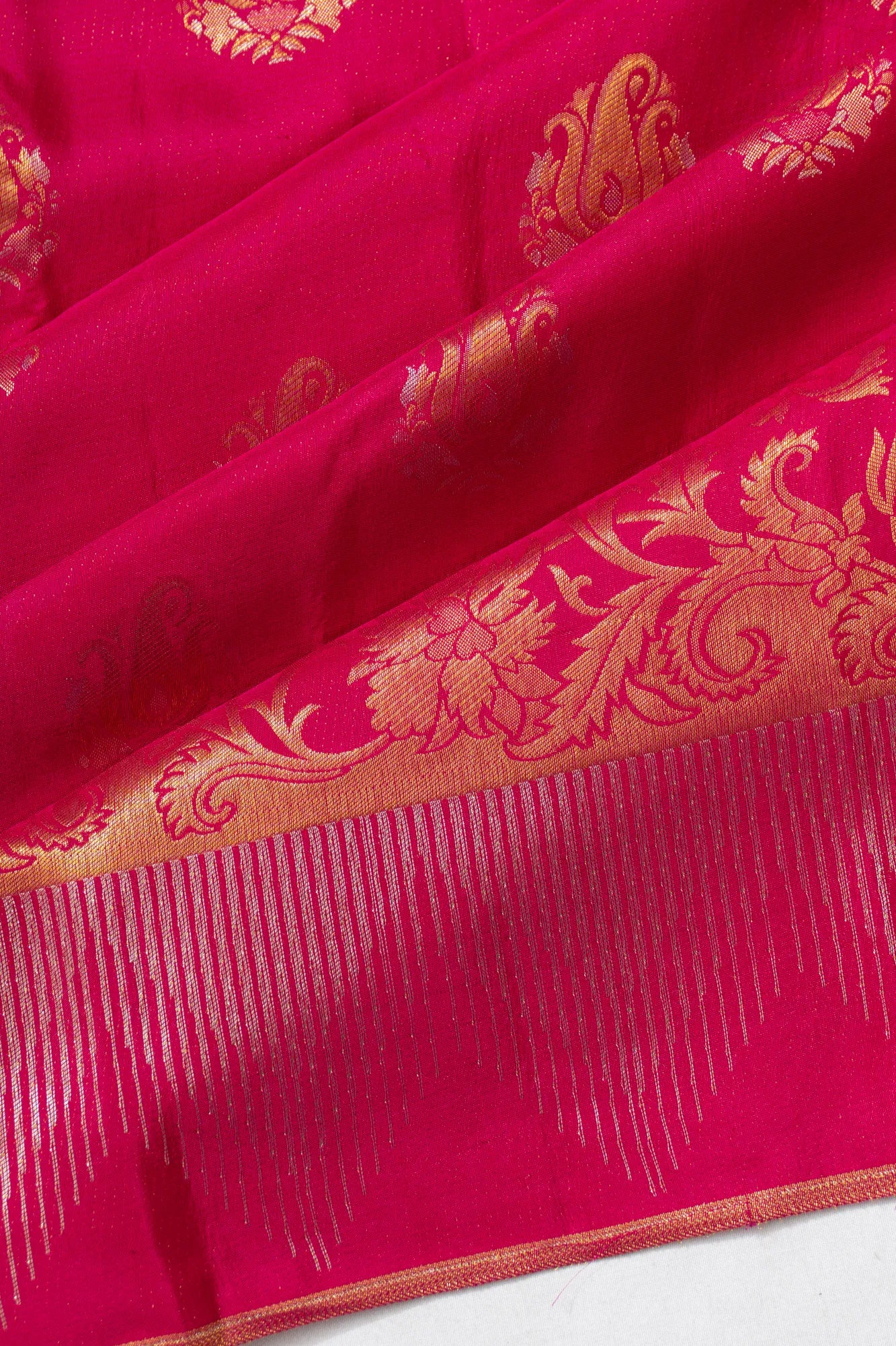 Taranga Kanchi Silk Butta Pink Saree