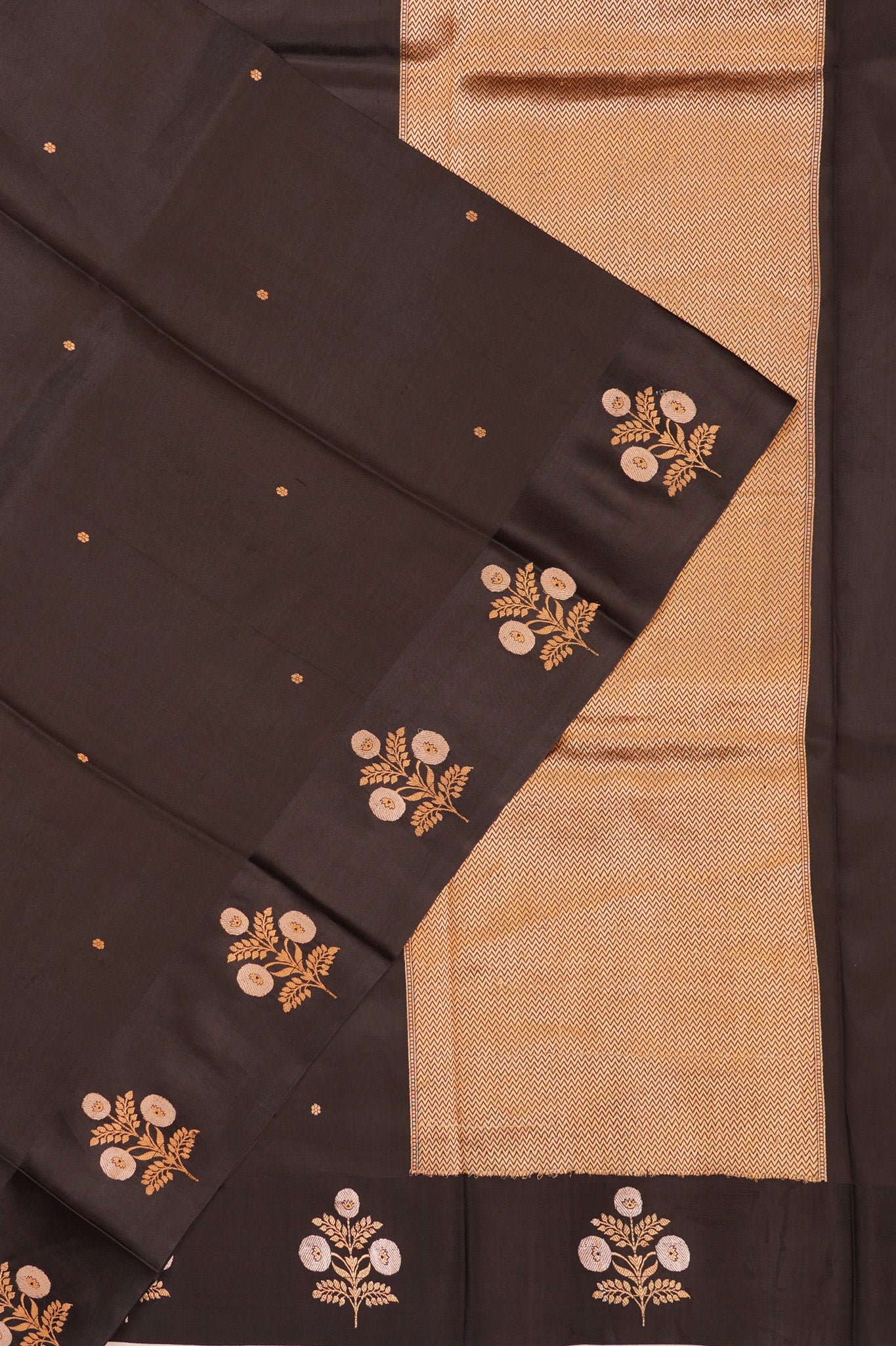 Banarasi Katan Silk Butta Red Saree