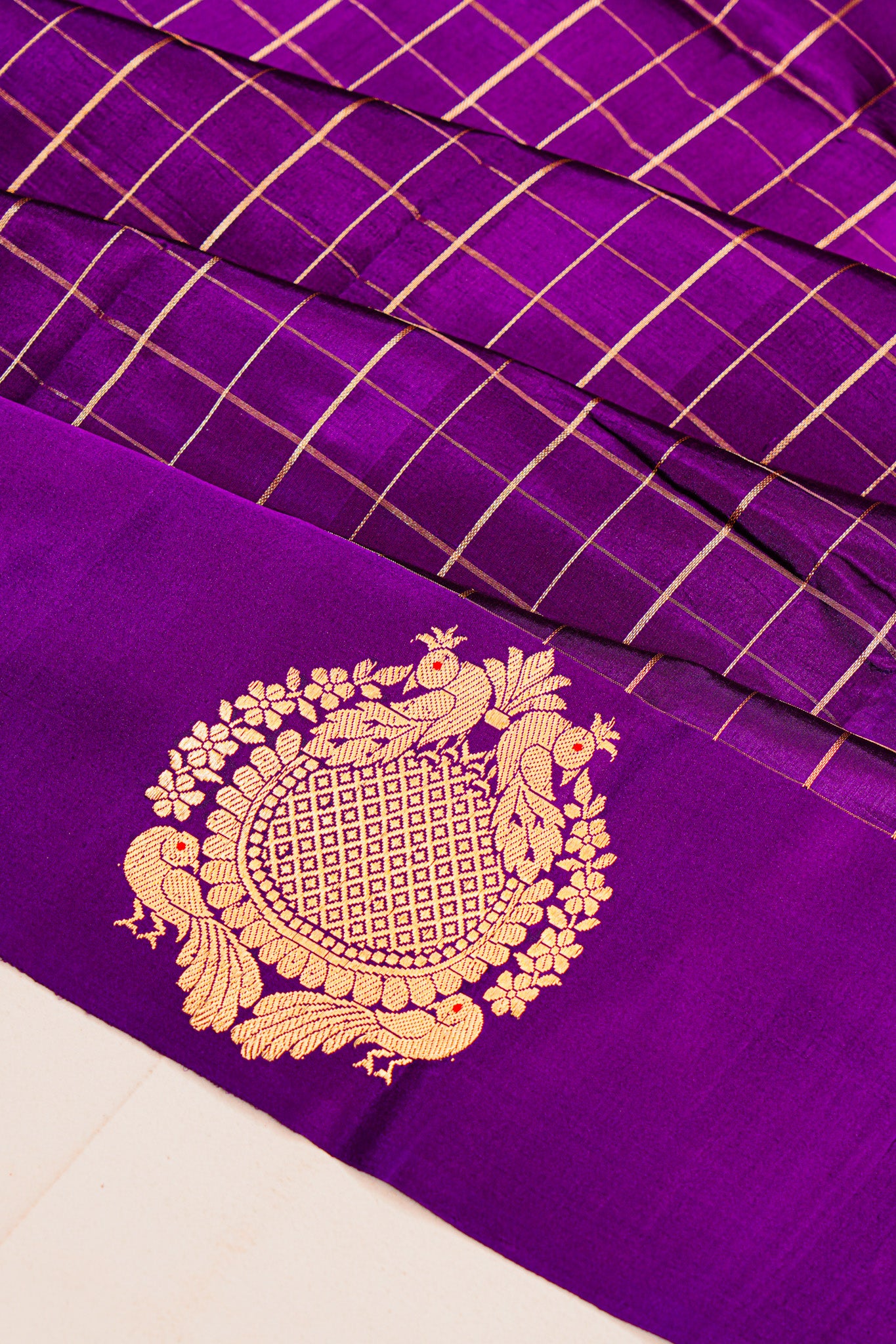 Banarasi Katan Silk Checks Violet Saree
