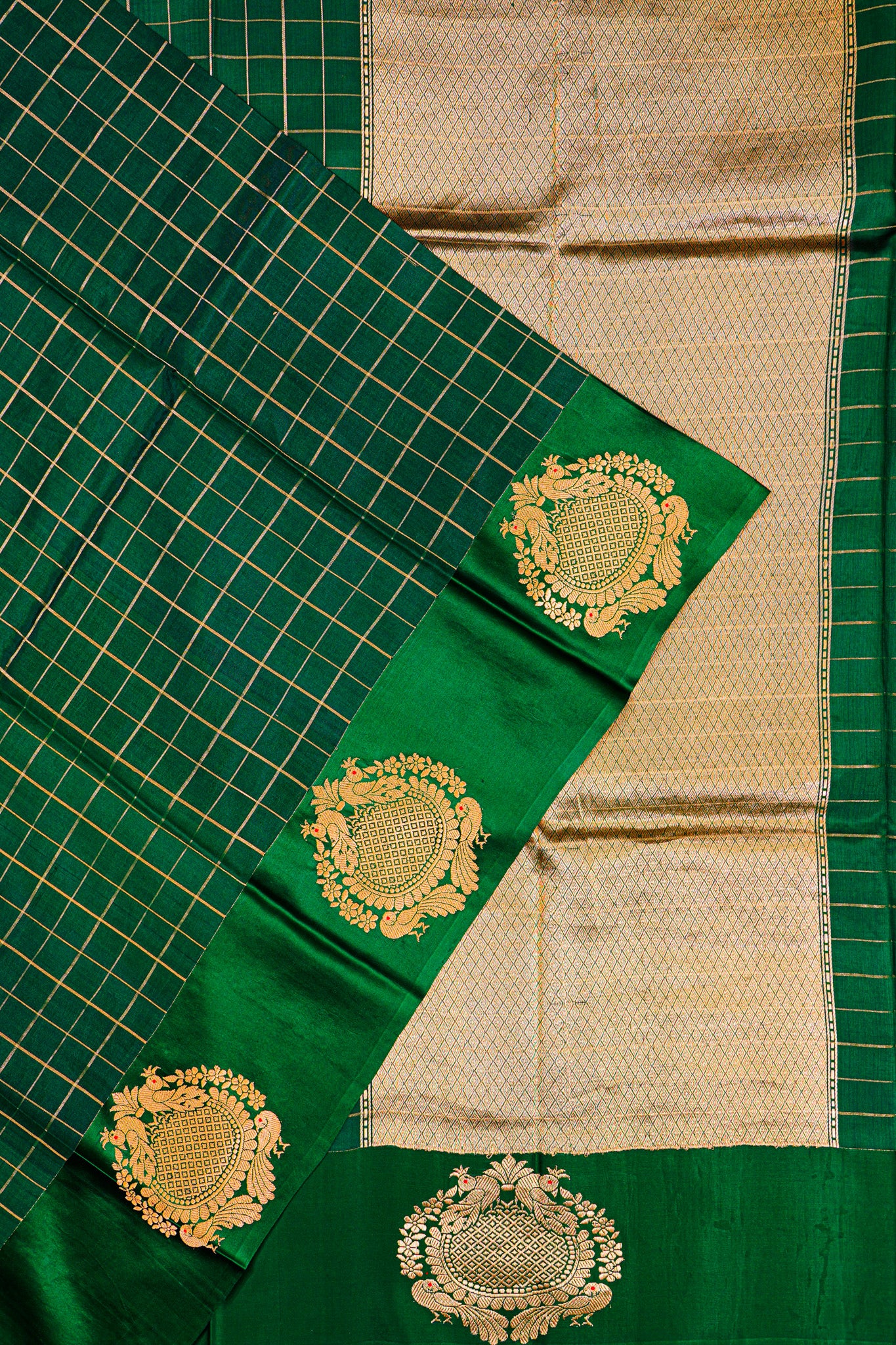 Banarasi Katan Silk Checks Dark Green Saree