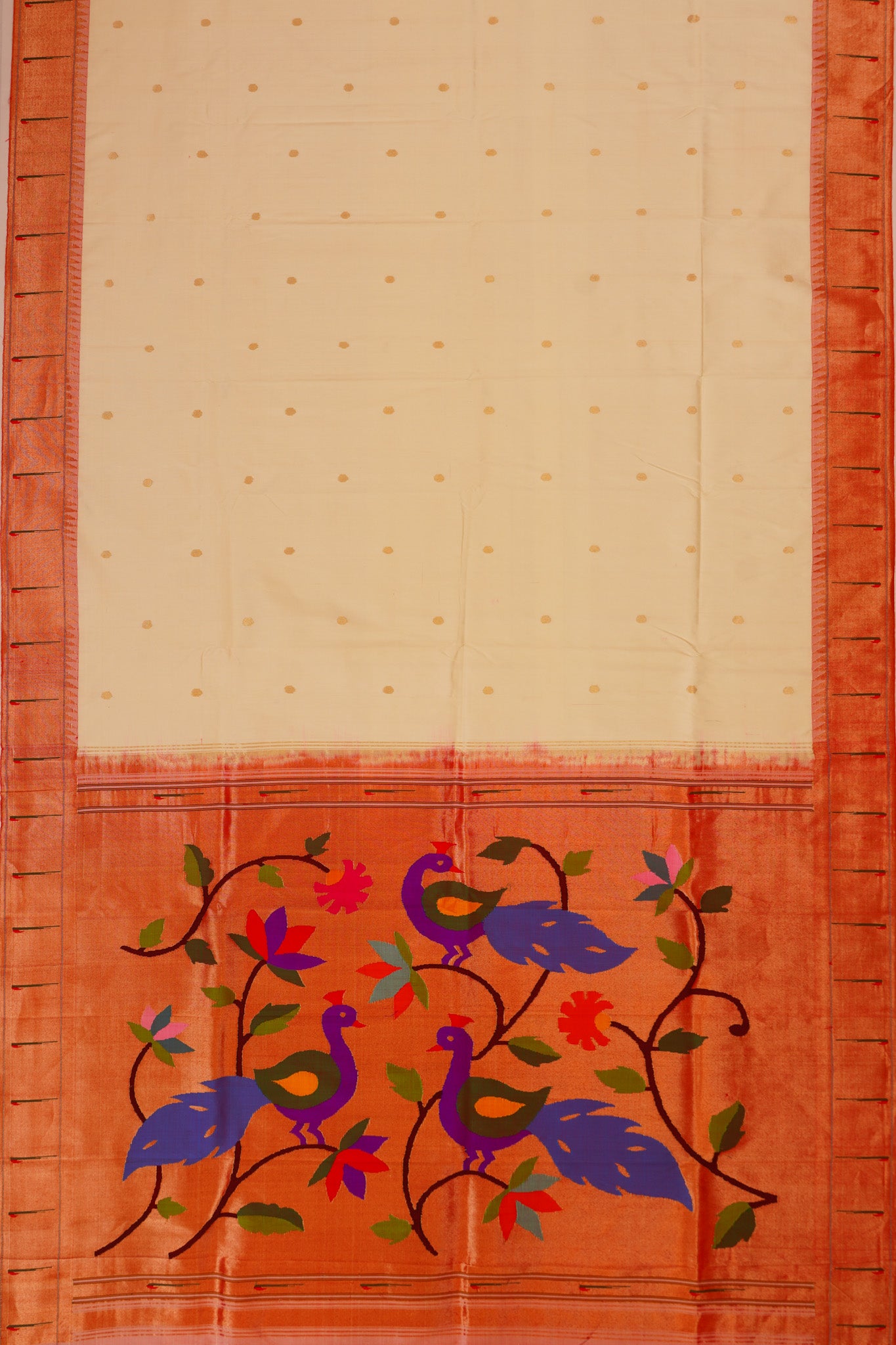 Paithani Silk Butta Cream Saree With Single Muniya Border