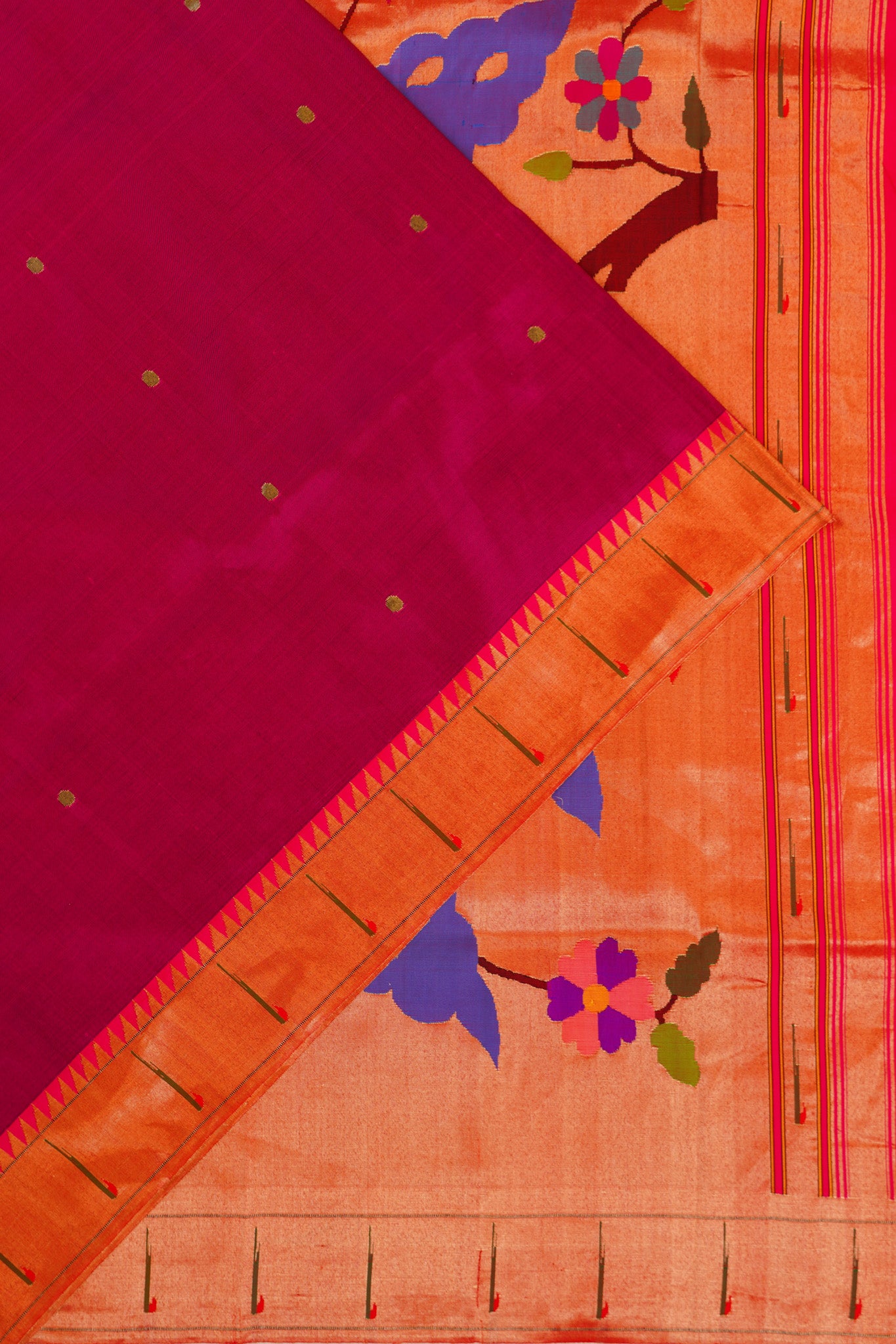 Paithani Silk Butta Purple Saree With Single Muniya Border