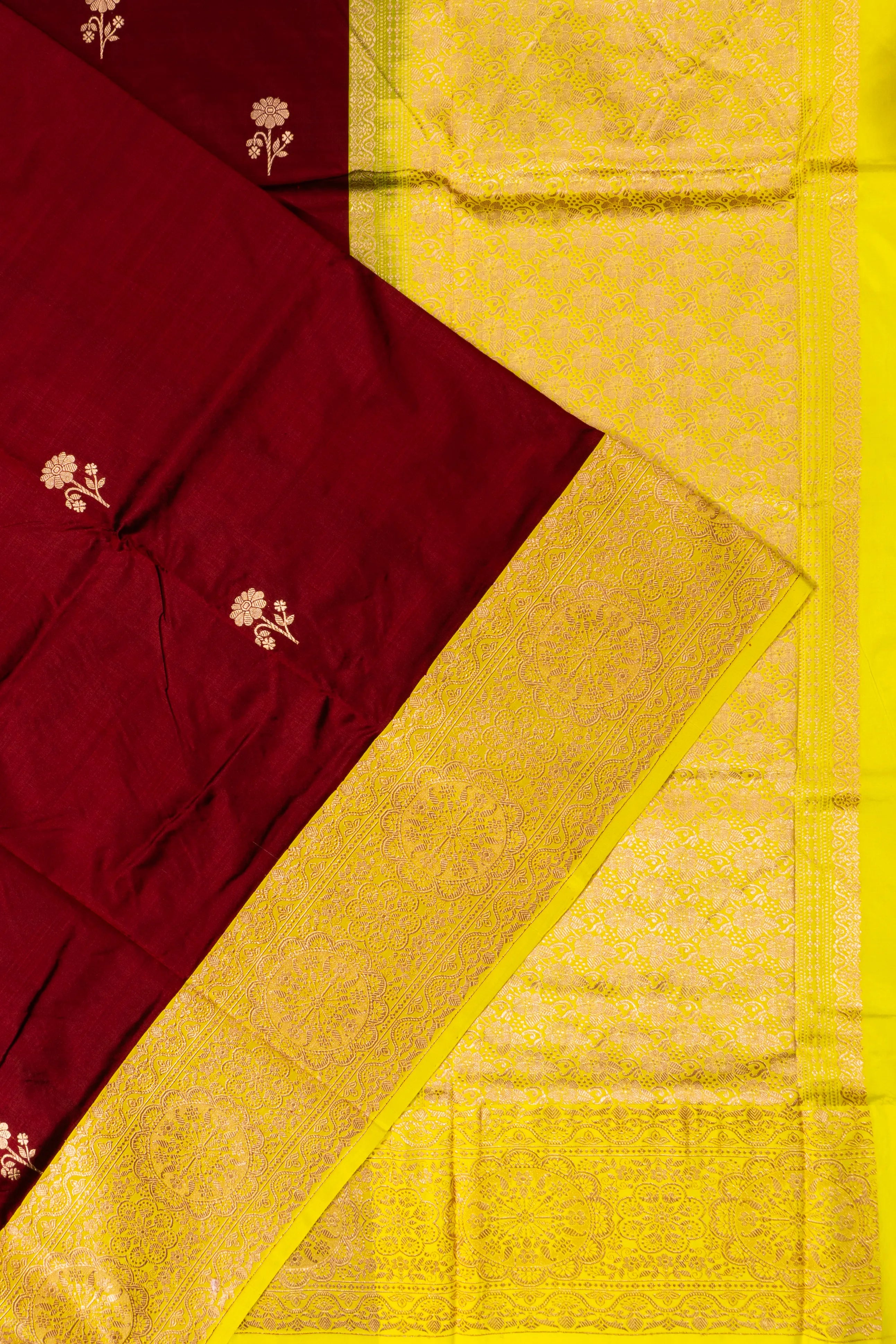 Banarasi Katan Silk Butta Maroon Saree