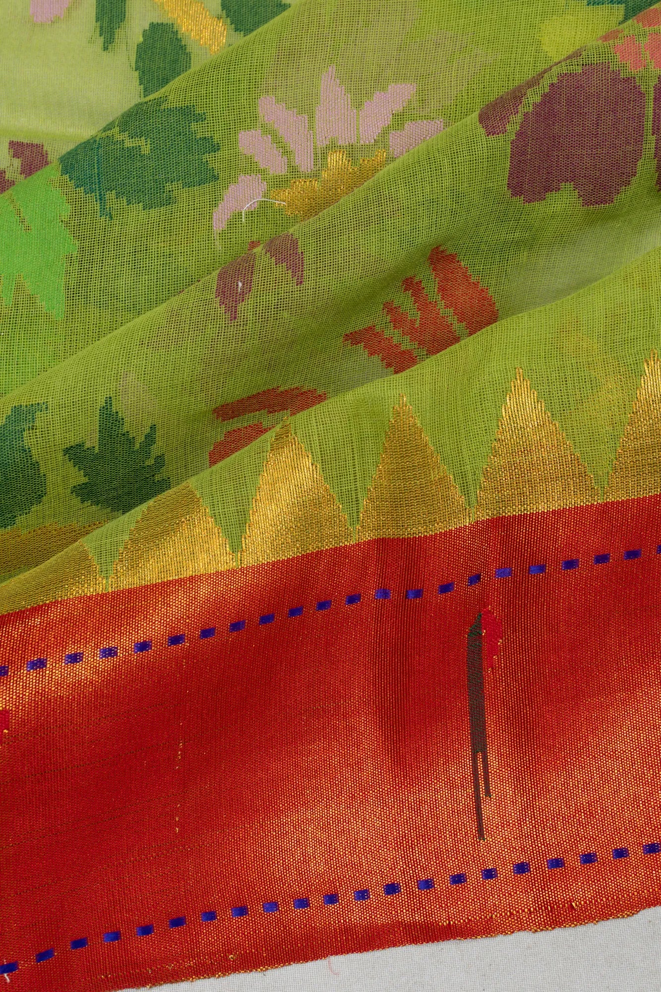 Ponduru Handspun Cotton All Over Jamdani Green Saree With Paithani Muniya Border