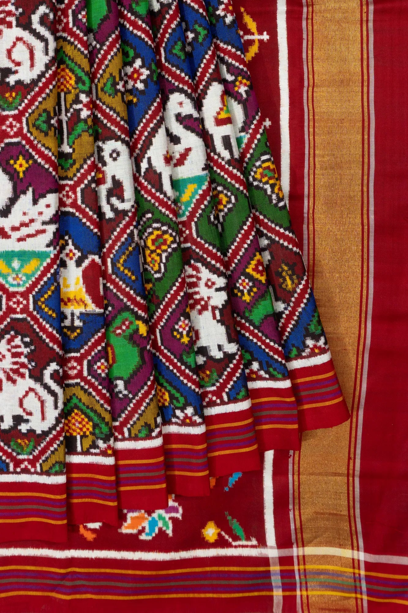 Patan Patola Silk Double Ikat 7 Figure Multicolour Maroon Saree