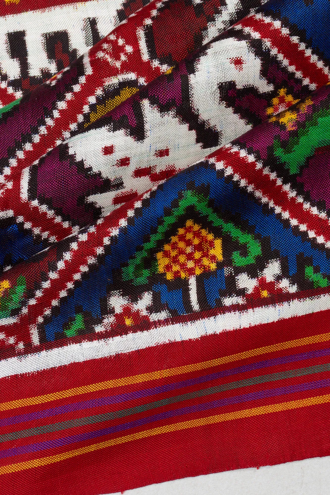 Patan Patola Silk Double Ikat 7 Figure Multicolour Maroon Saree
