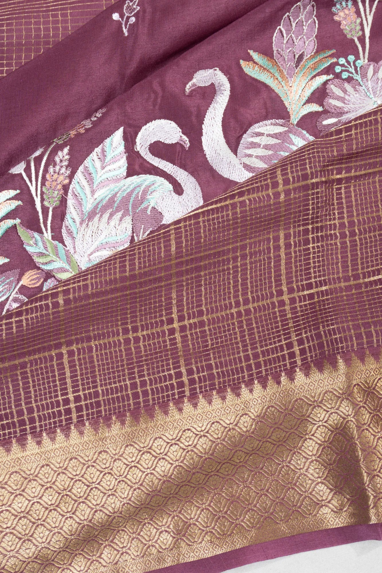 Binny Silk Half And Half Checks And Embroidery Lilac Saree