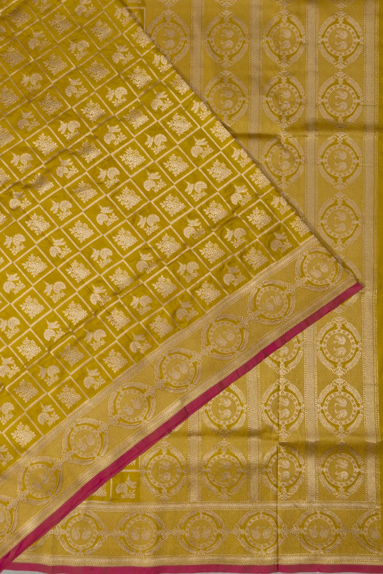 Banarasi Silk Jaal And Butta Green Saree