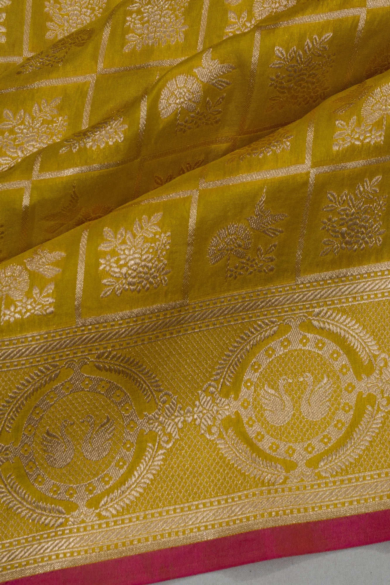 Banarasi Silk Jaal And Butta Green Saree