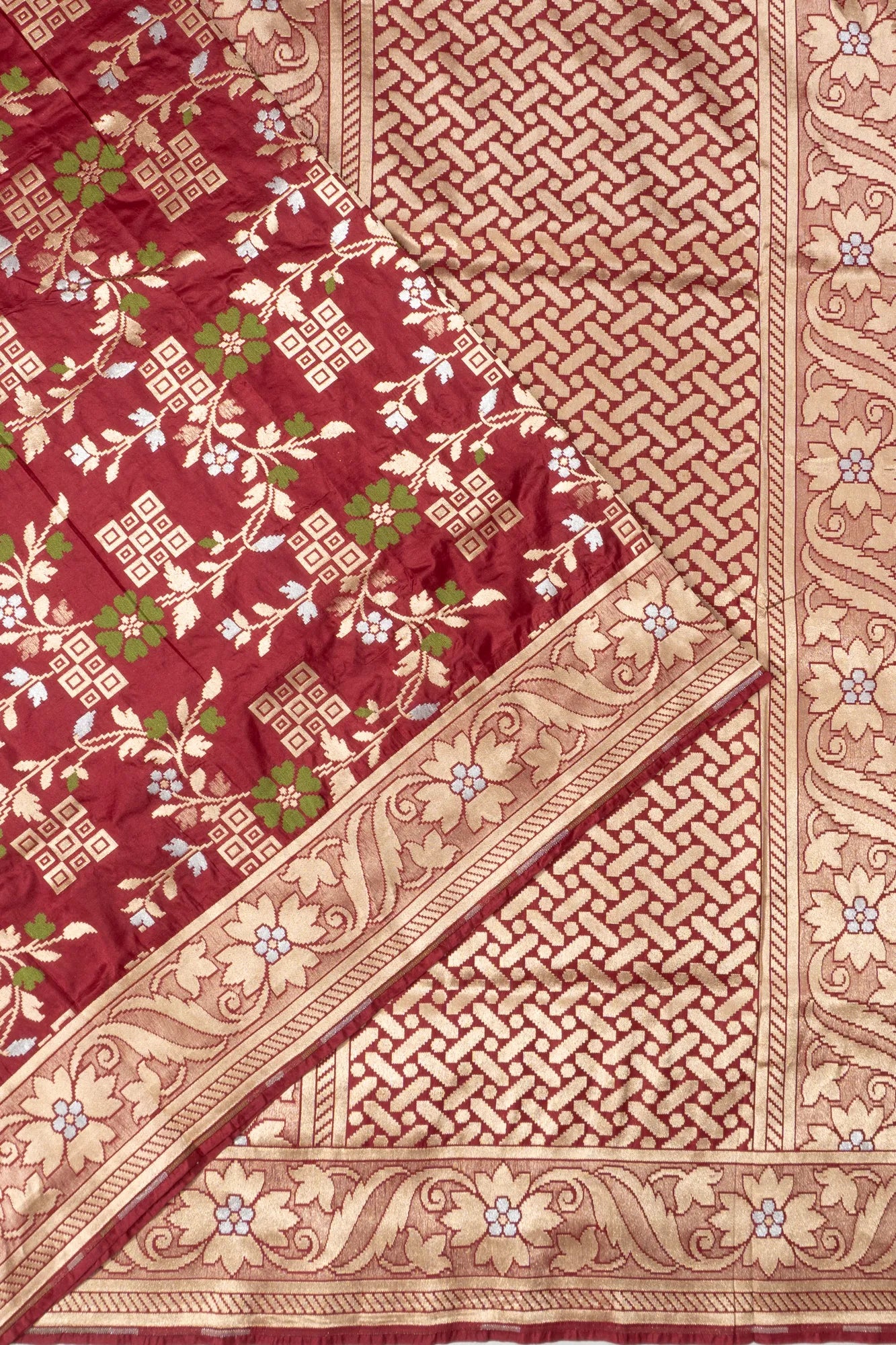 Banarasi Silk Jaal Maroon Saree