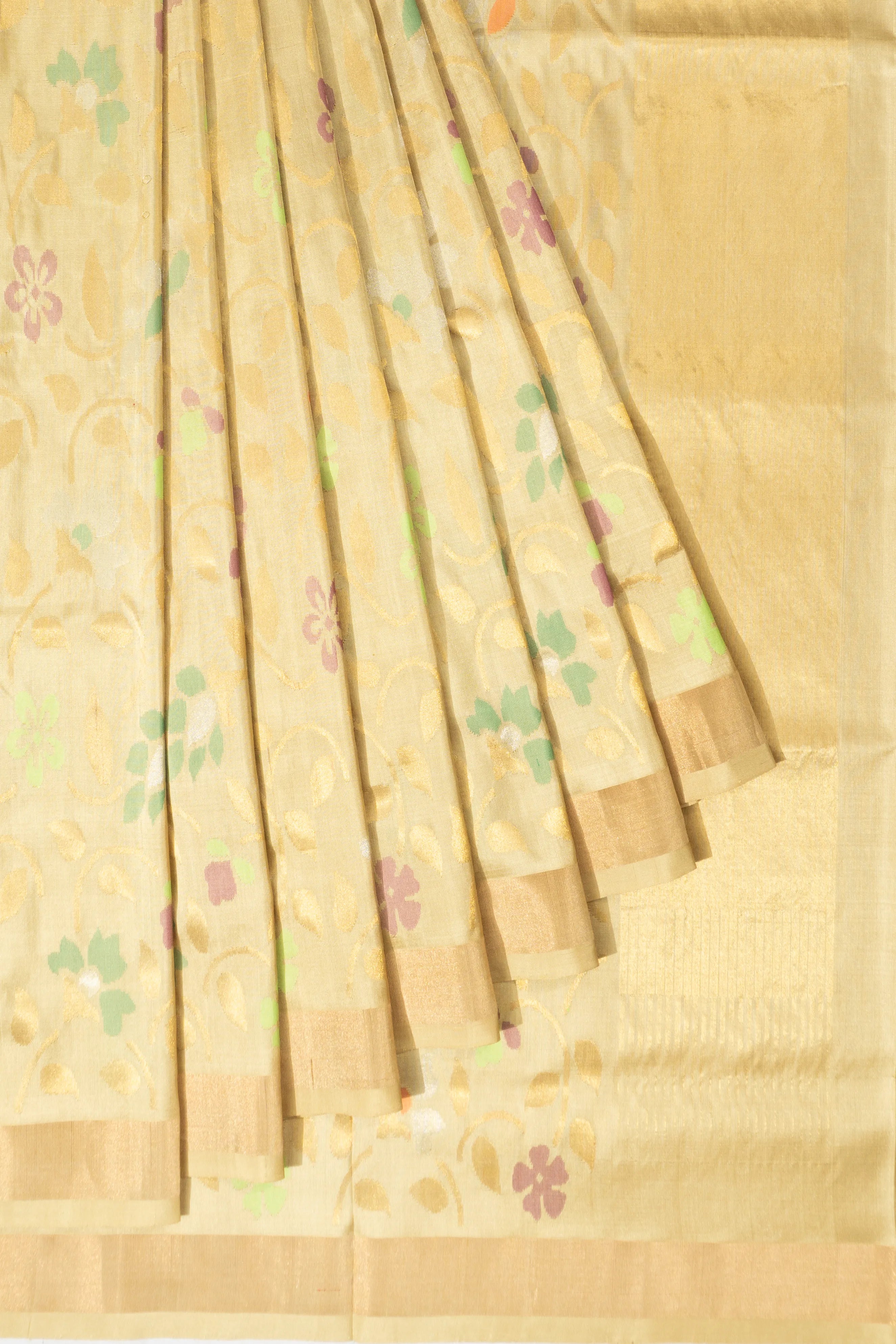 Uppada Silk Jamdani Jaal Cream Saree