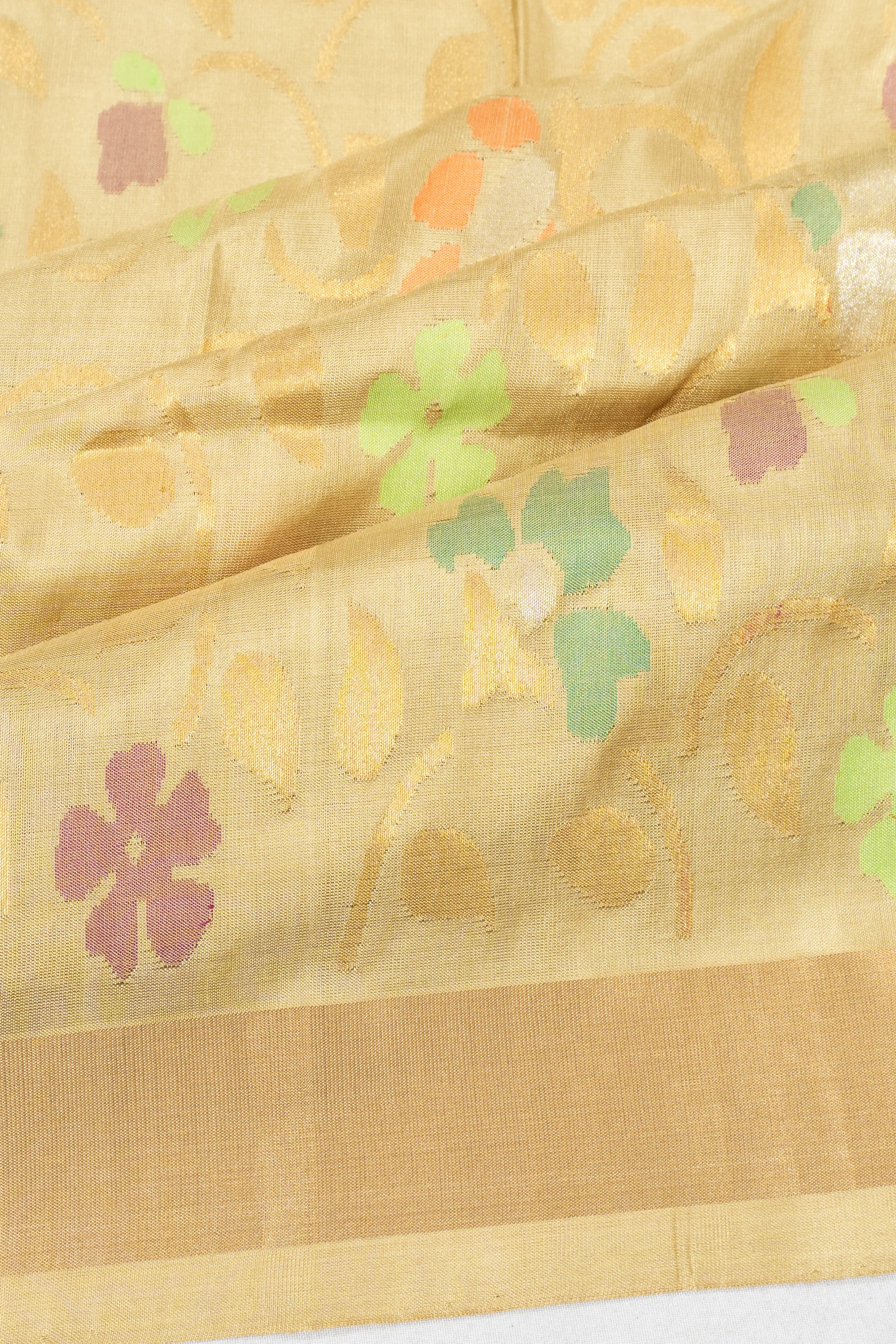 Uppada Silk Jamdani Jaal Cream Saree