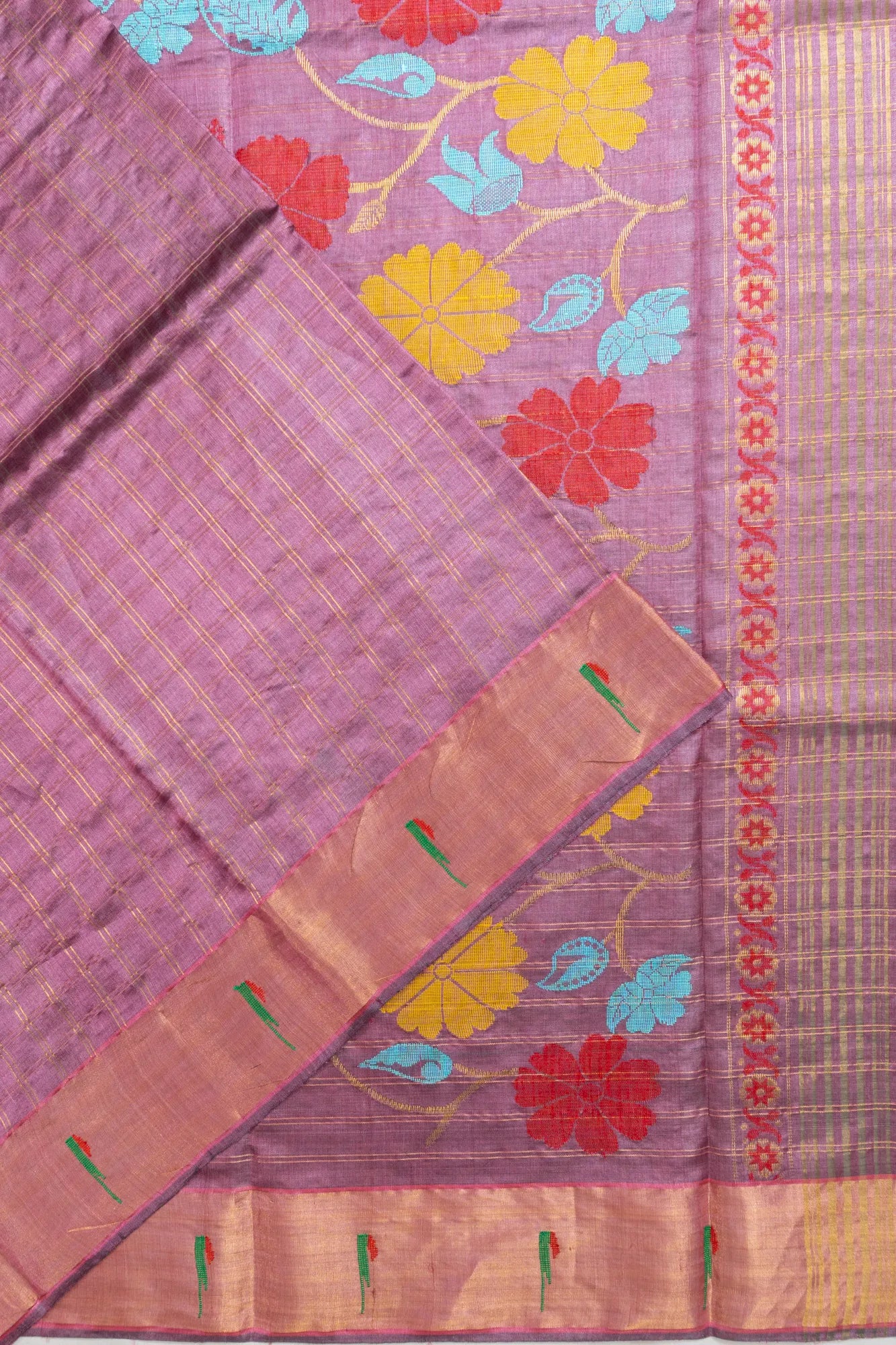 Tussar Checks Lilac Saree With Embroidery Pallu