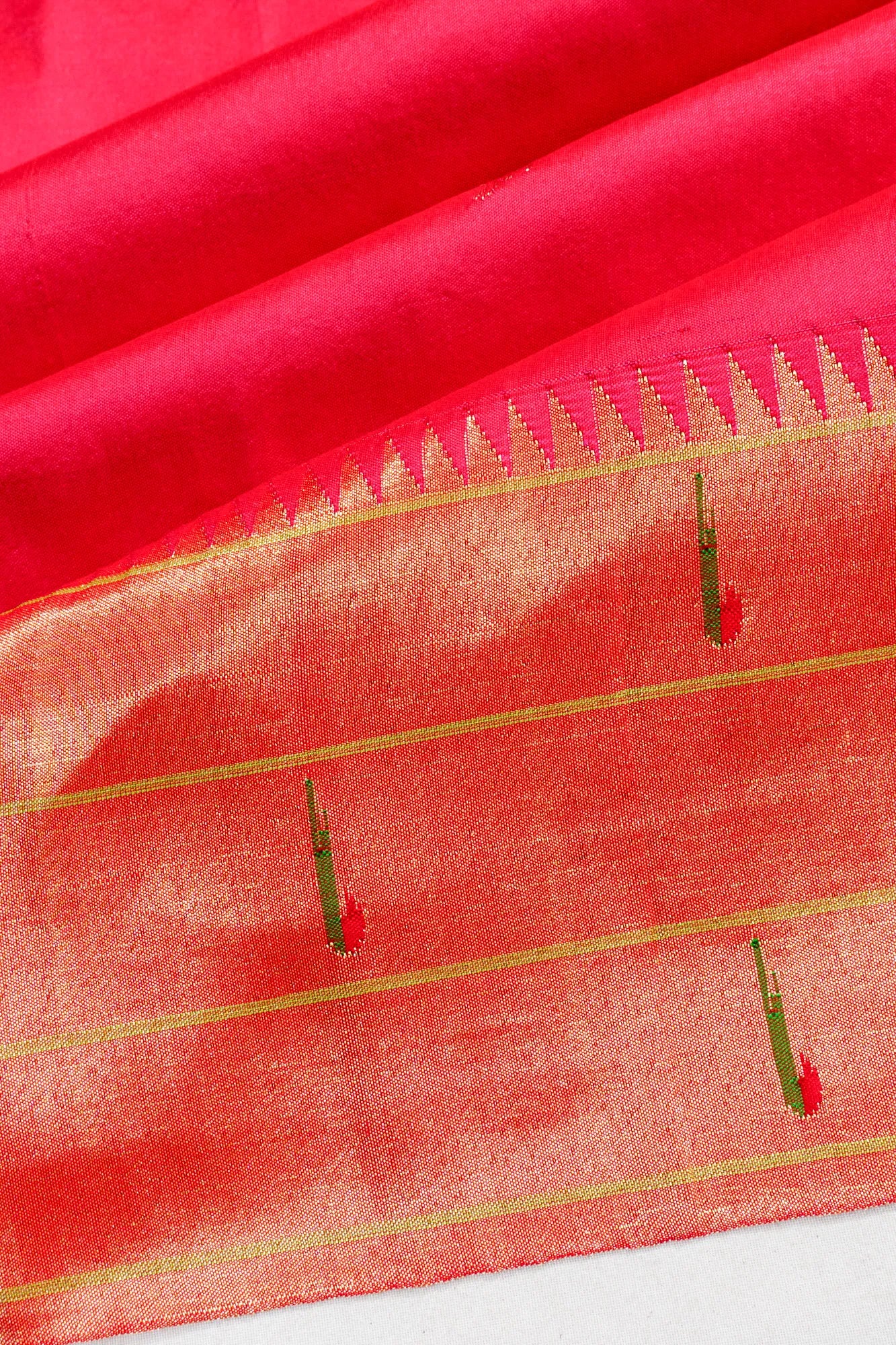 Paithani Silk Butta Pink Saree With Triple Muniya Border