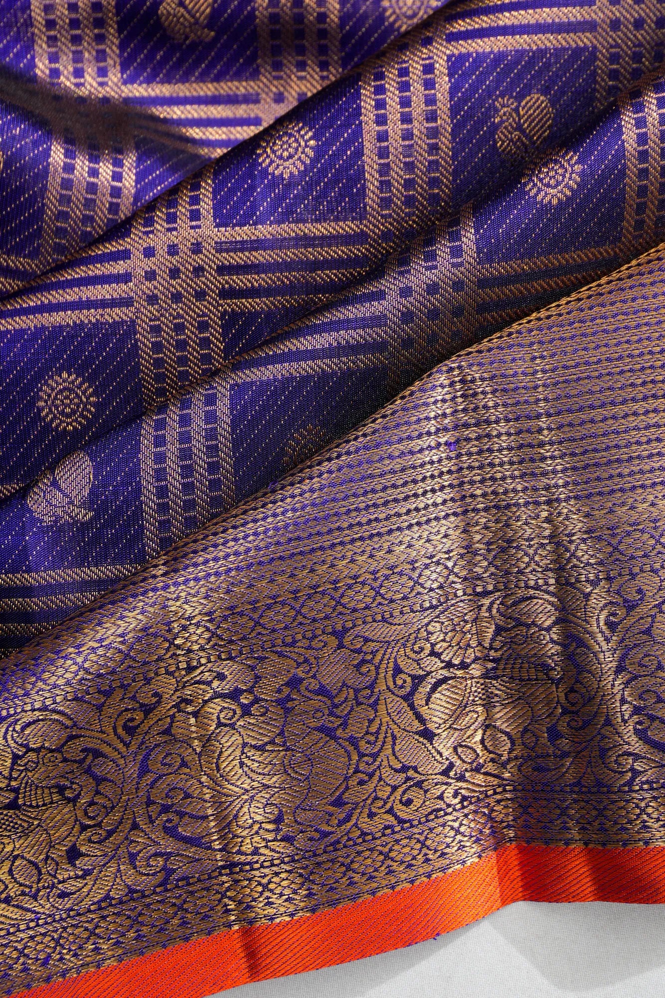 Kanchipuram Silk Checks And Butta Dark Blue Saree