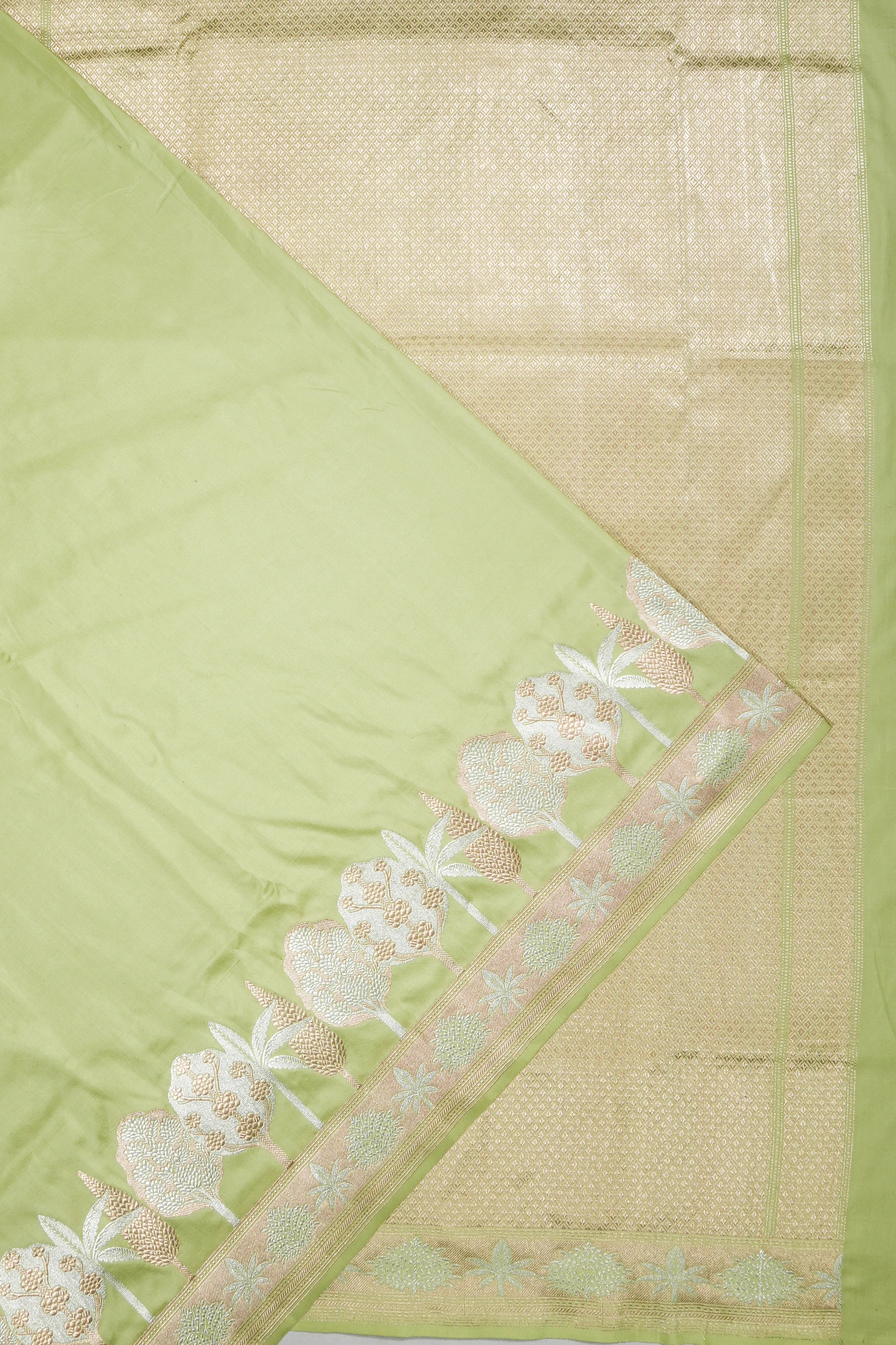 Banarasi Silk Plain Pista Green Saree