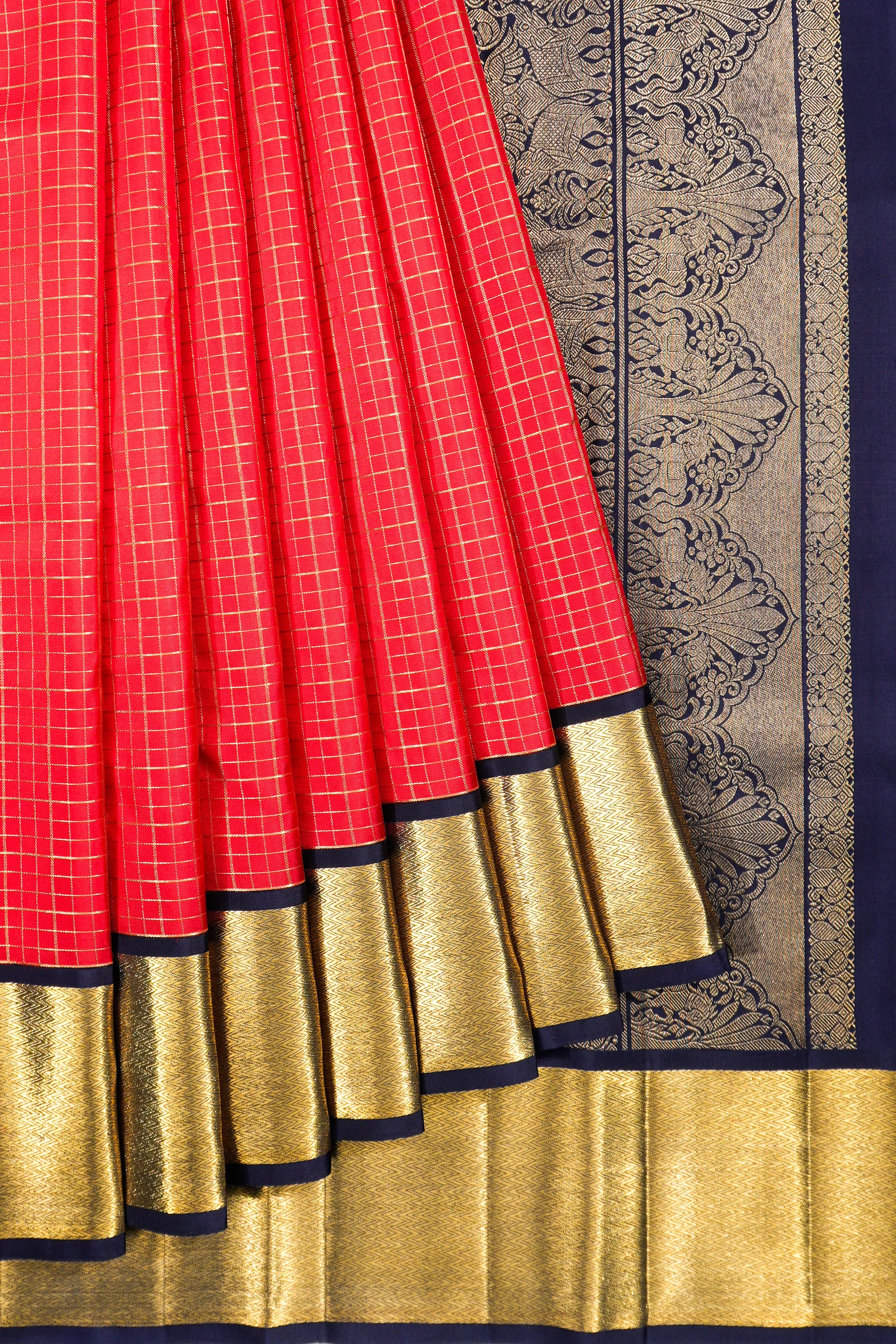 Classic Kanchipuram Silk Checks Red Saree