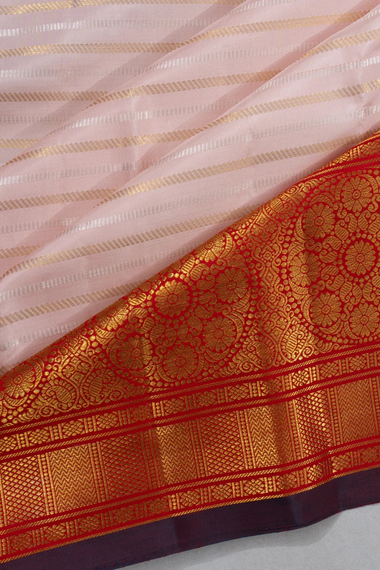 Classic Kanchipuram Silk Horizontal Lines Baby Pink Saree