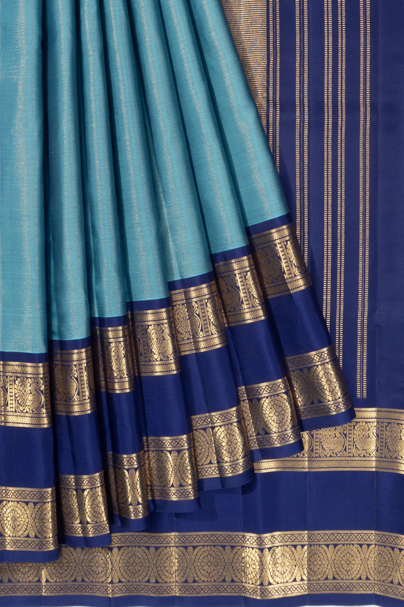 Classic Kanchipuram Silk Tissue Oosi Lines Blue Saree