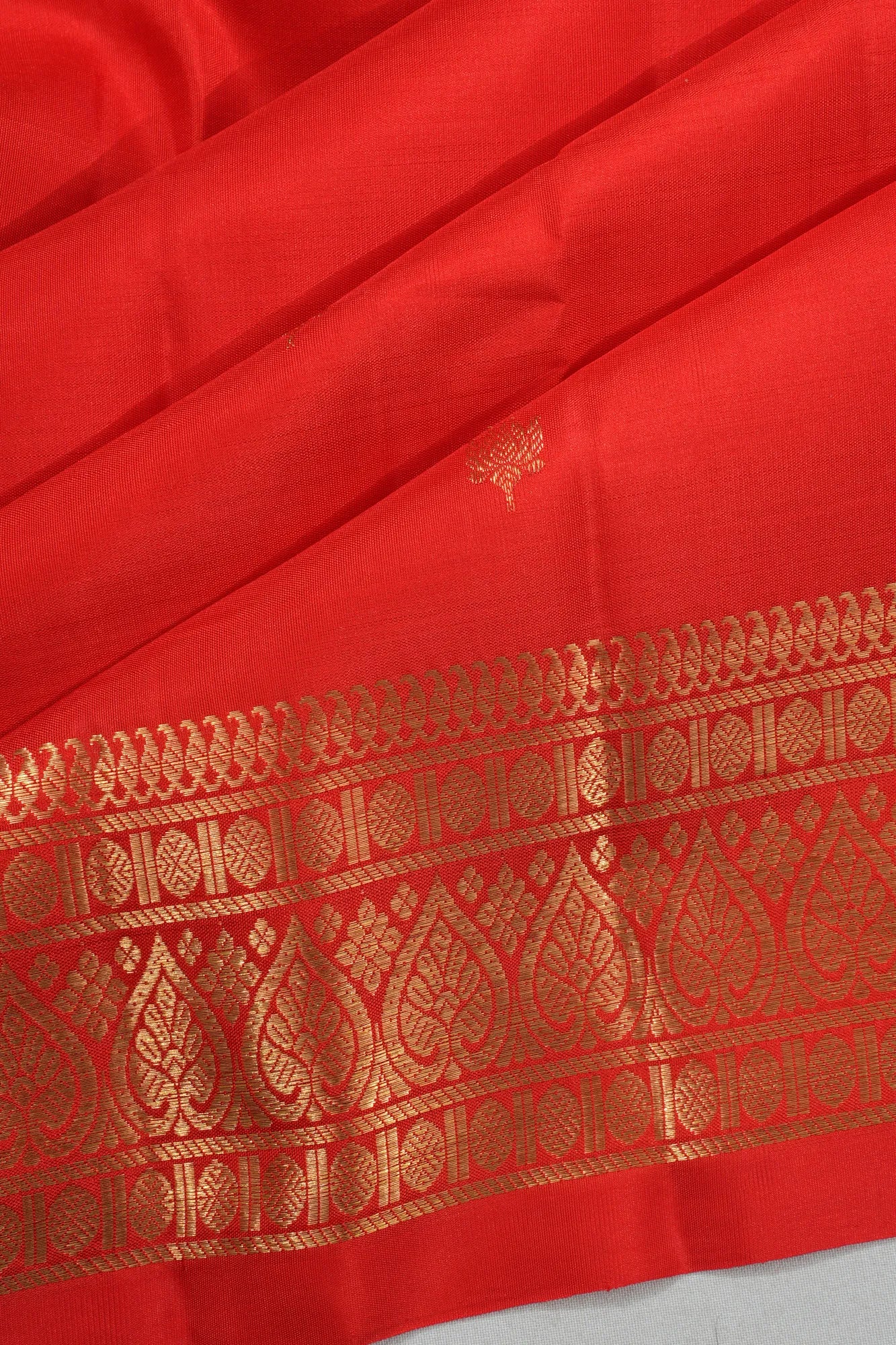 Classic Kanchipuram Silk Butta Red Saree