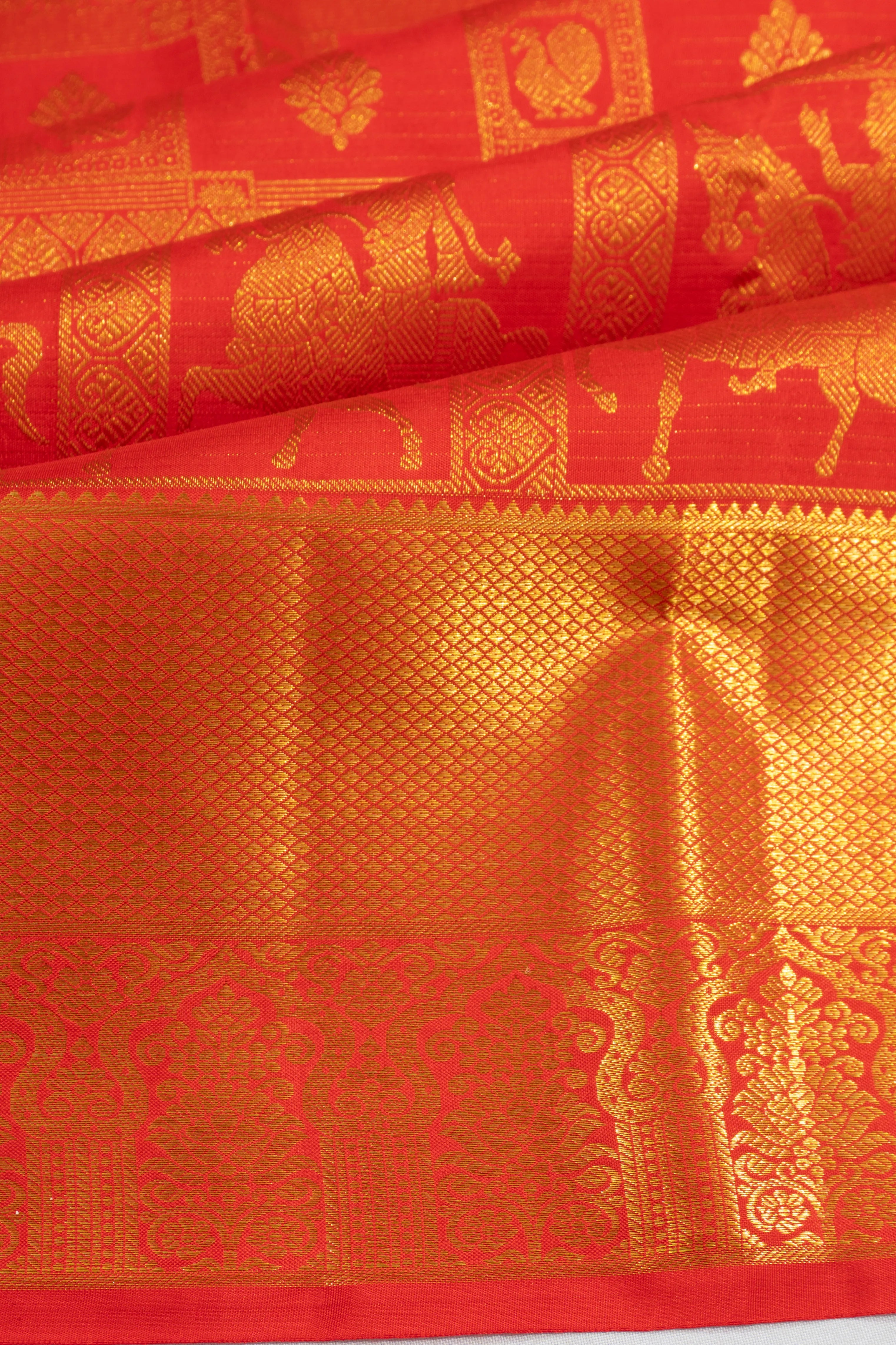 Kanchipuram Silk Checks And Butta Red Saree