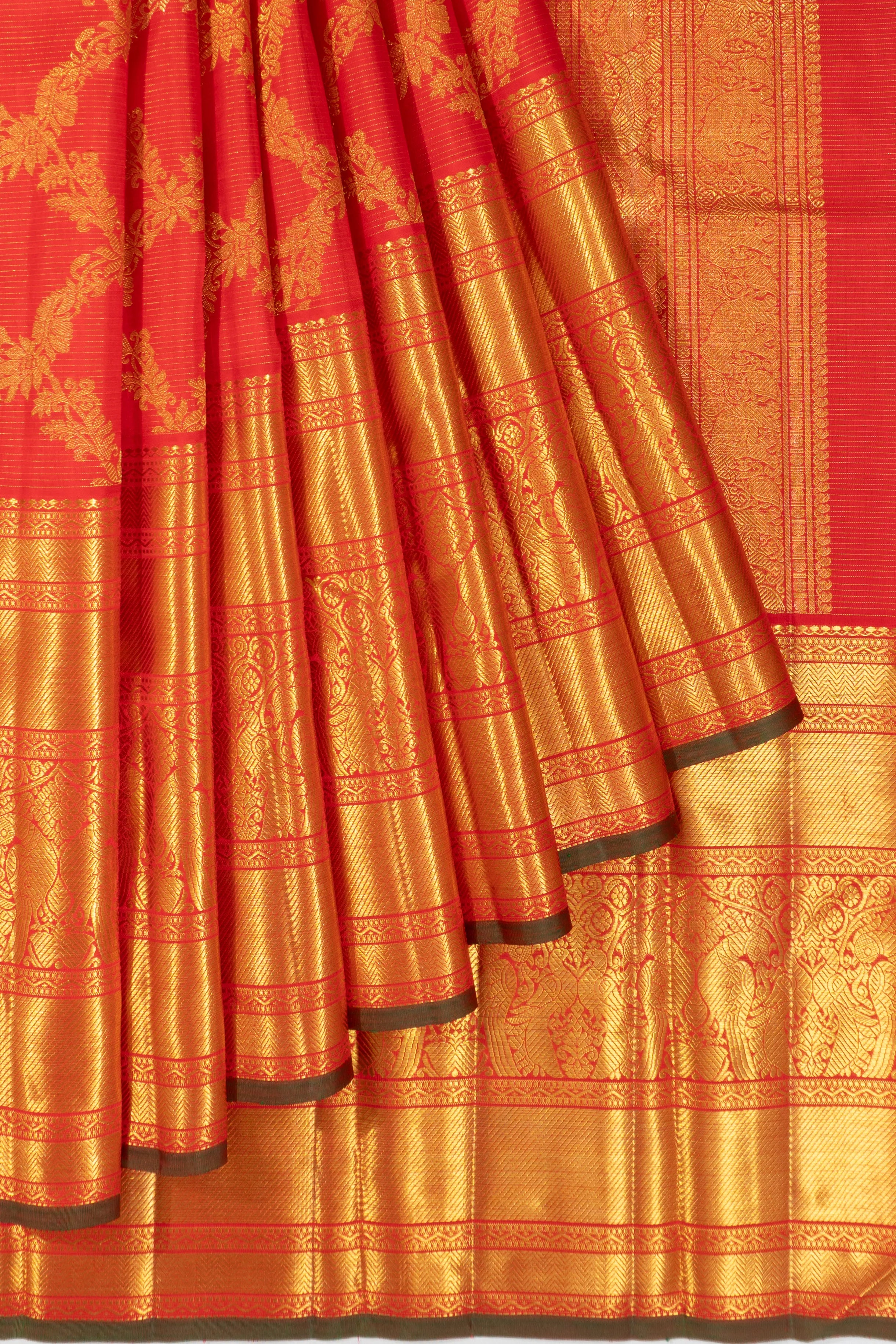 Kanchipuram Silk Oosi Lines And Jaal Red Saree