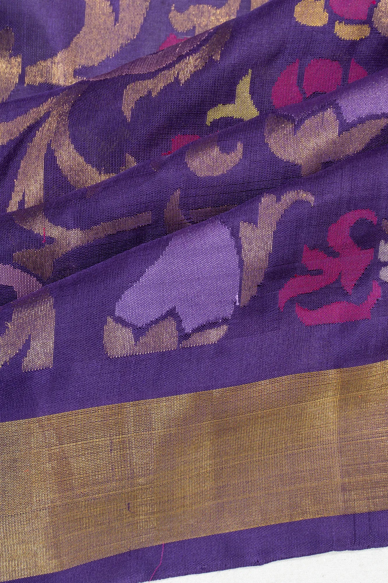 Uppada Silk All Over Jamdani Violet Saree