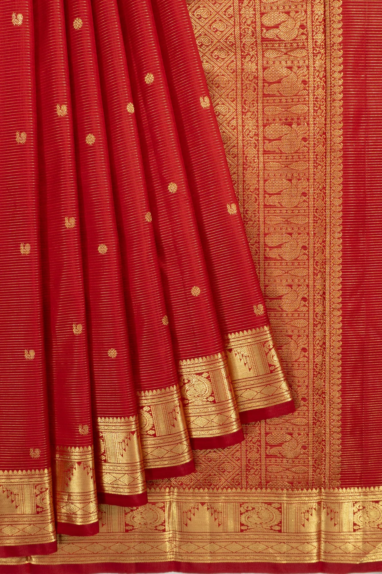 Kanchipuram Silk Oosi Lines And Butta Red Saree