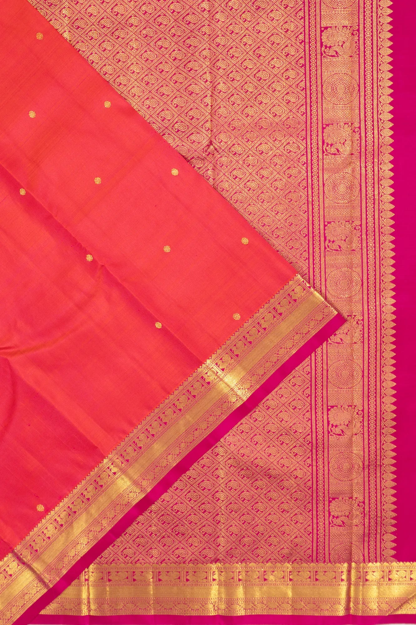 Kanchipuram Silk Butta Dual Tone Pink And Orange Saree
