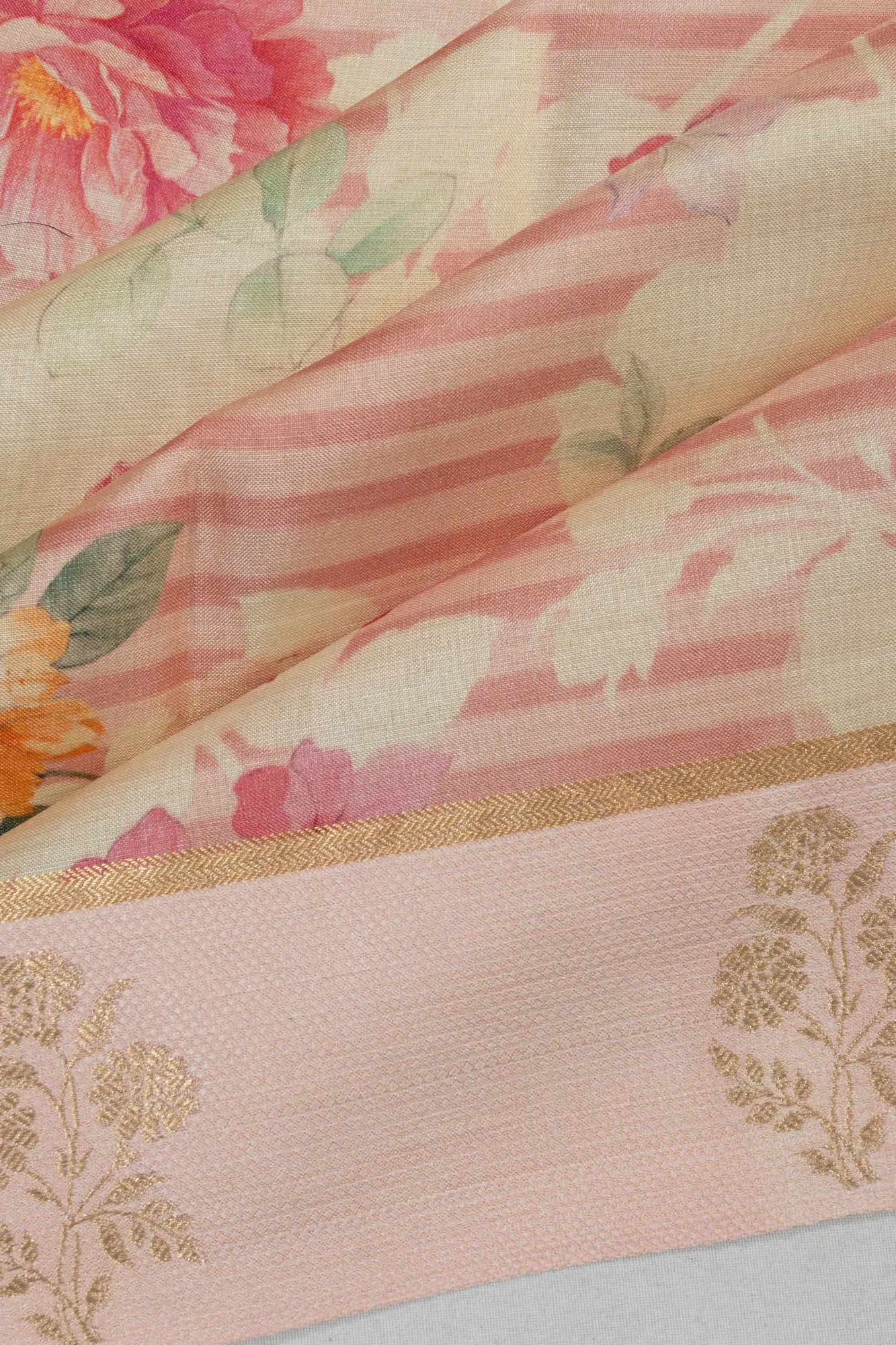 Tussar Lines And Printed Pastel Peach Saree