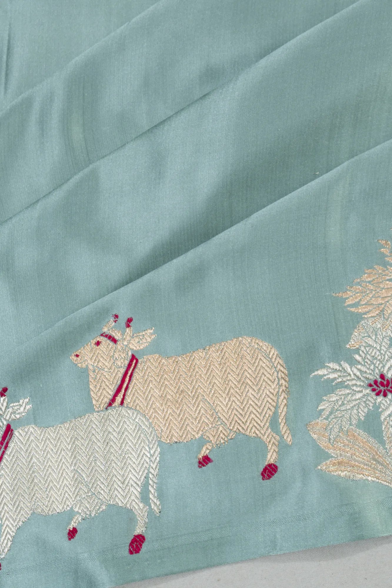 Banarasi Silk Plain Pastel Blue Saree With Pichwai Border