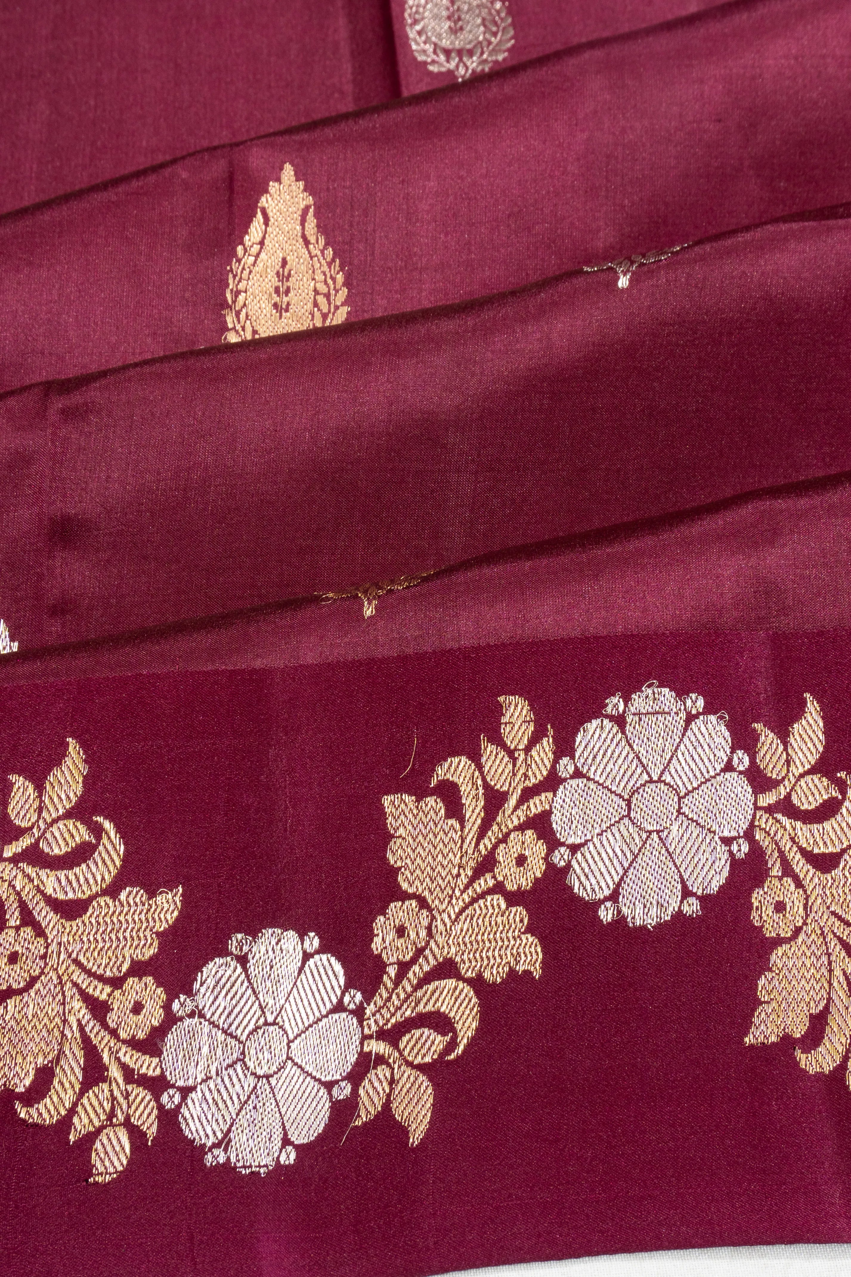 Banarasi Katan Silk Butta Burgundy Saree
