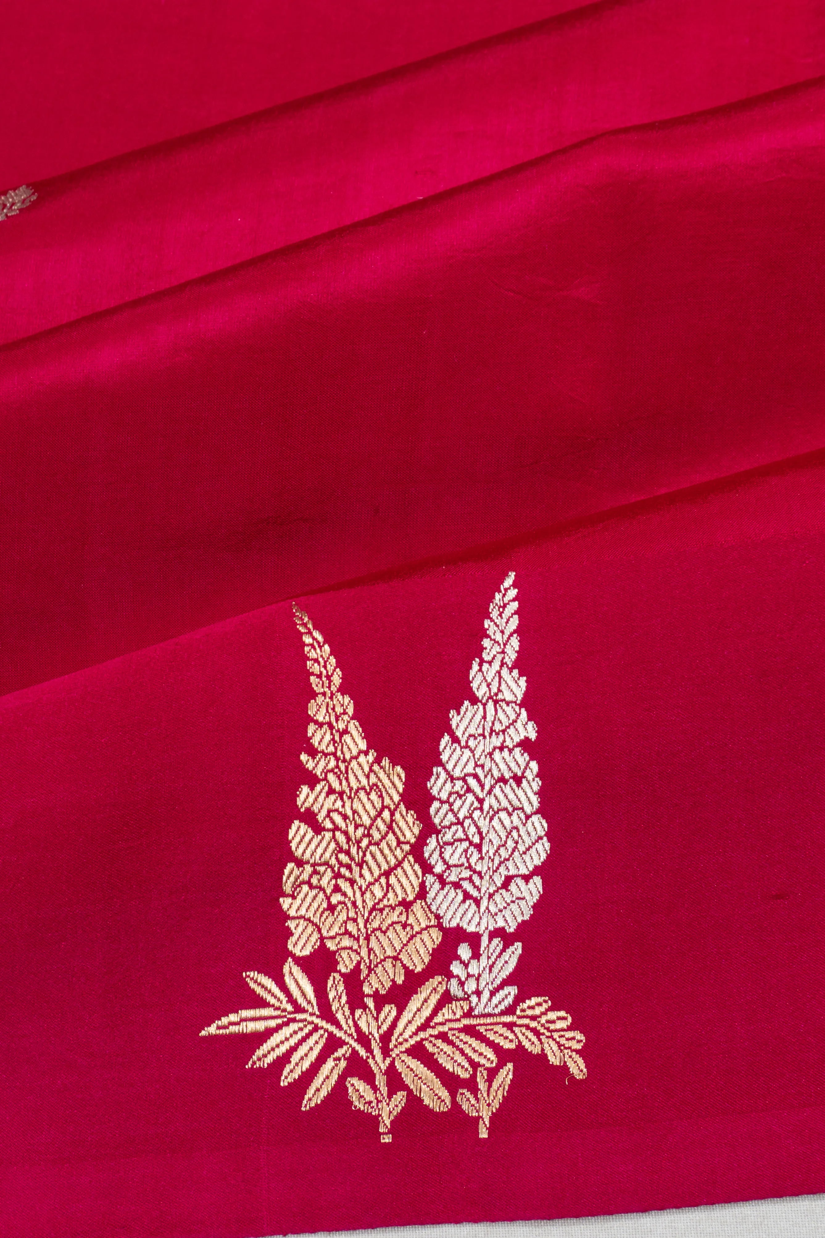 Banarasi Katan Silk Butta Pink Saree
