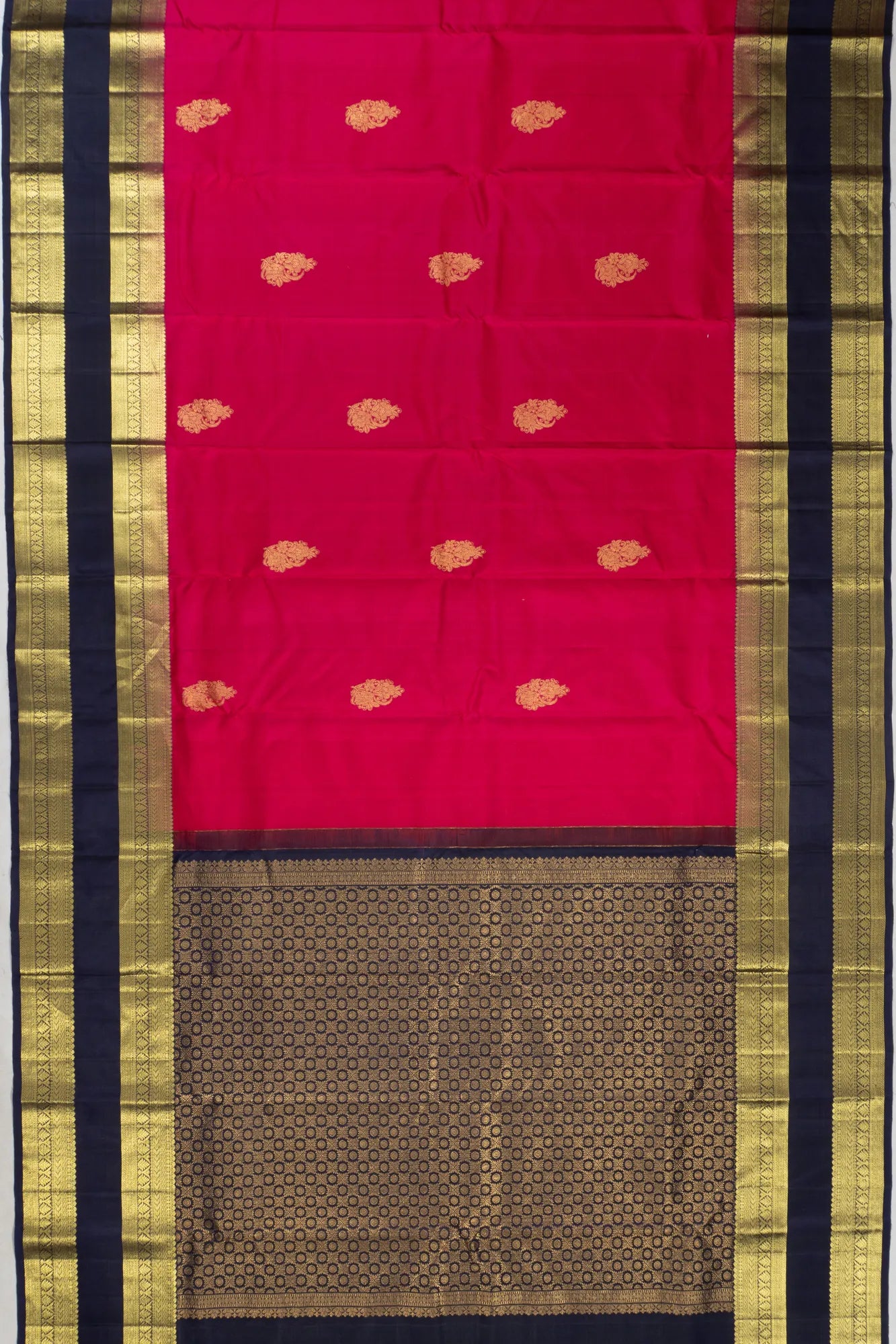 Taranga Kanchi Silk Butta Pink Saree With Rettai Pettu Border