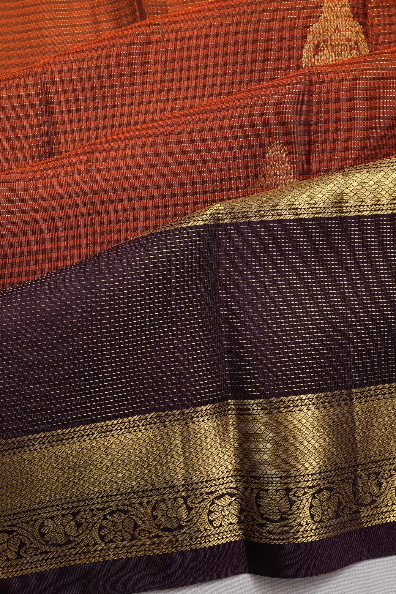 Kanchipuram Silk Oosi Lines And Butta Rust Orange Saree