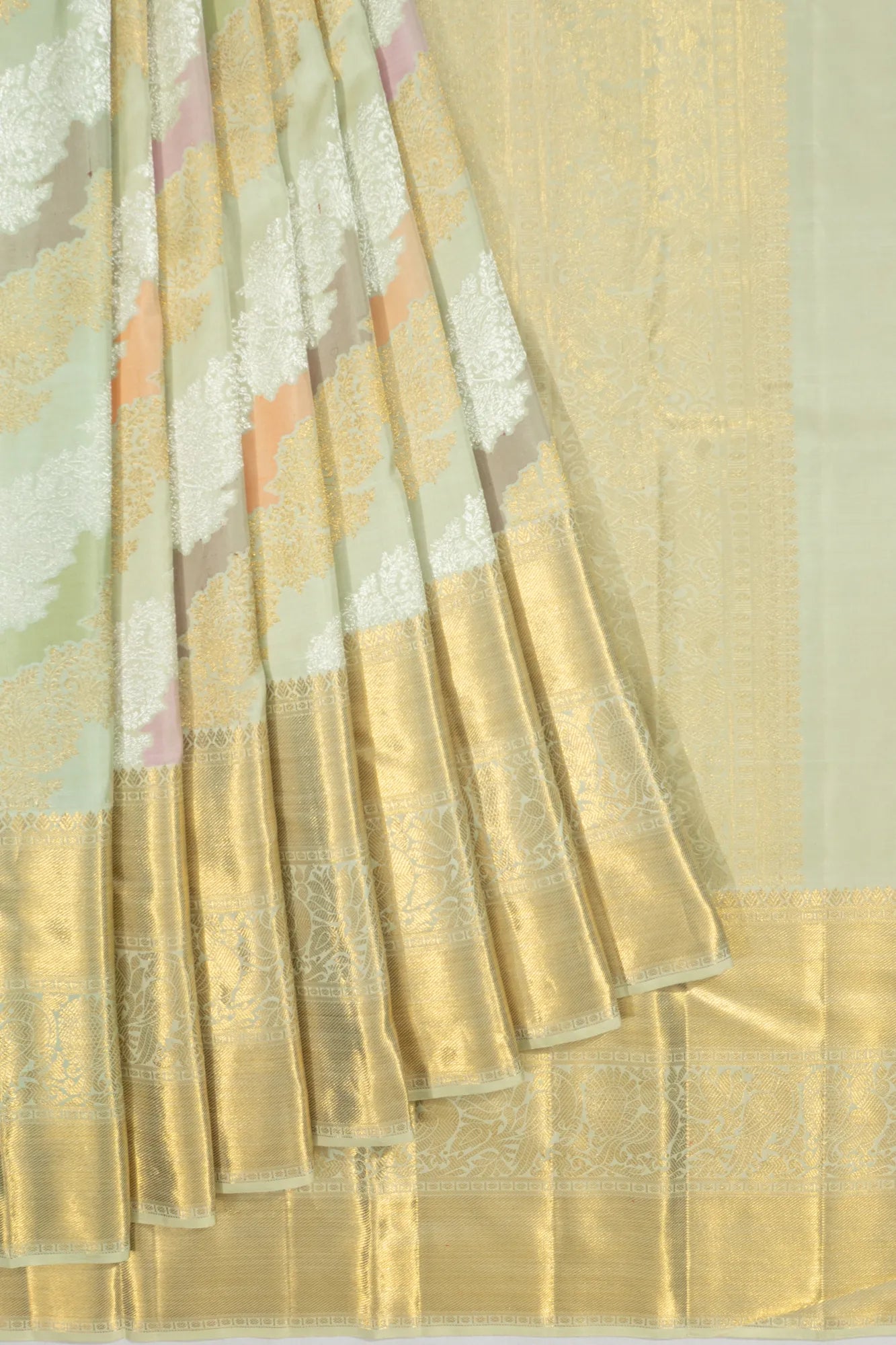 Kanchipuram Silk Jaal Pista Green Saree