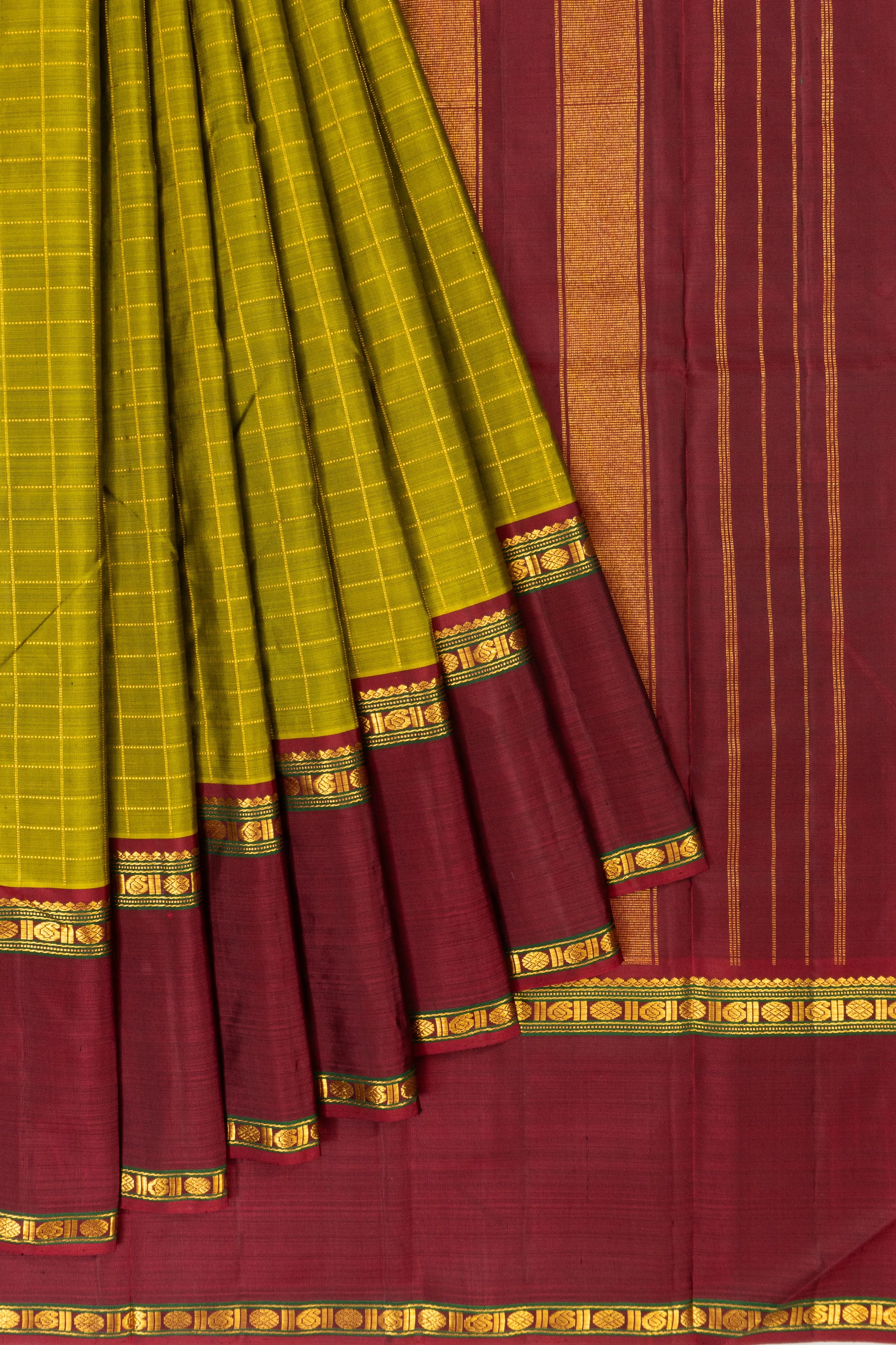 Classic Kanchipuram Silk Checks Parrot Green Saree With Rettai Pettu Ganga Jamuna Border