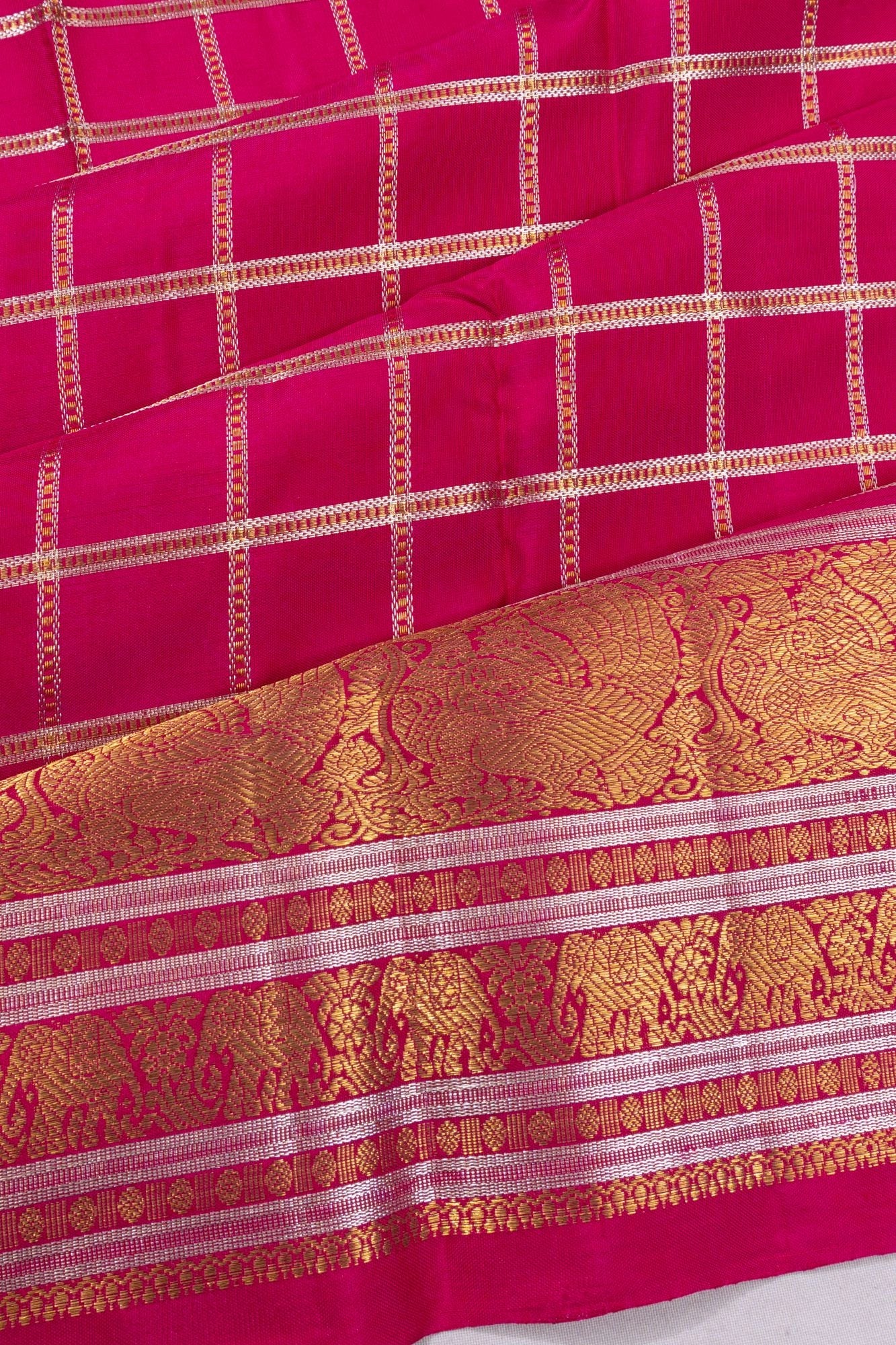 Classic Kanchipuram Silk Checks Rani Pink Saree