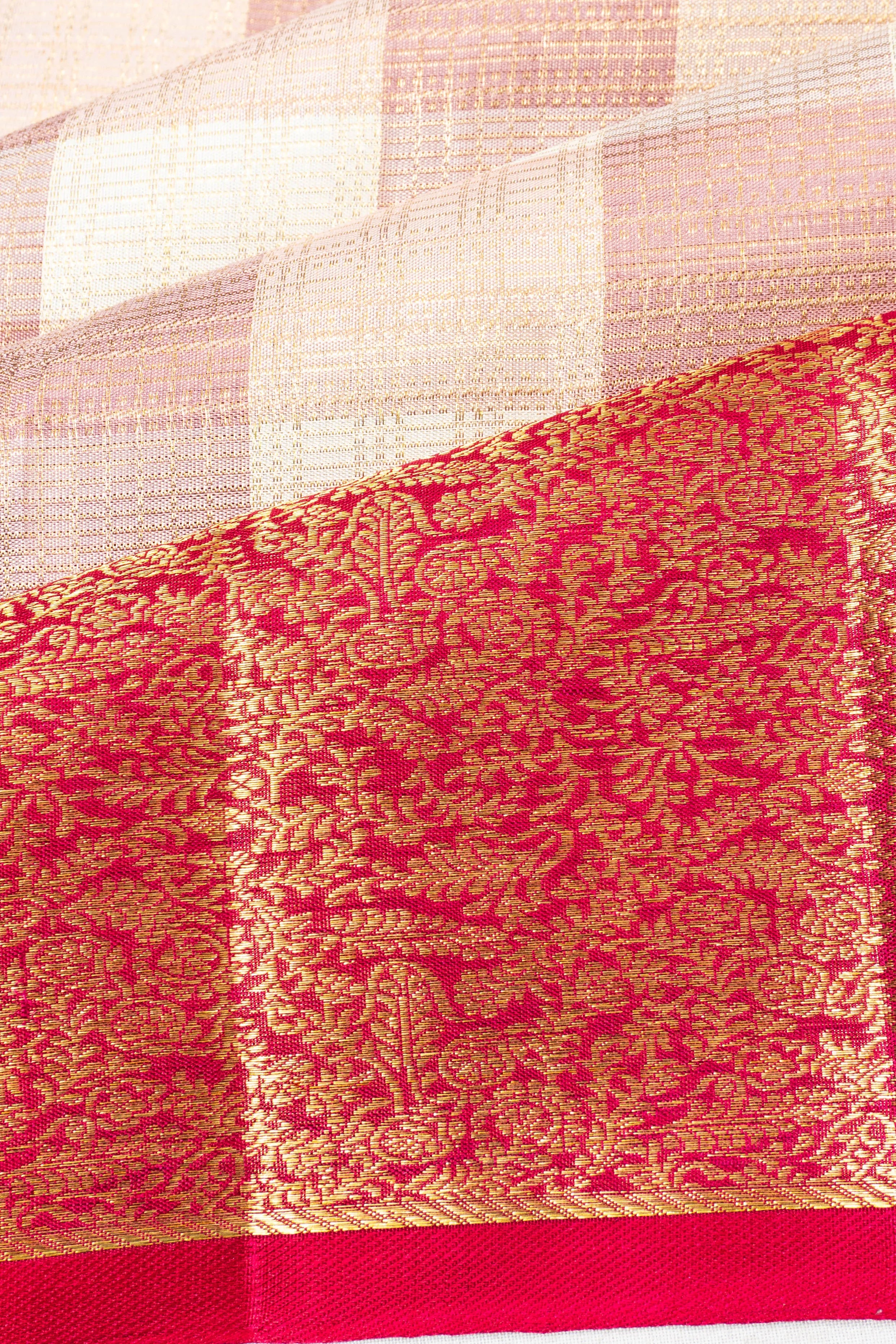 Kanchipuram Silk Checks White And Pink Saree