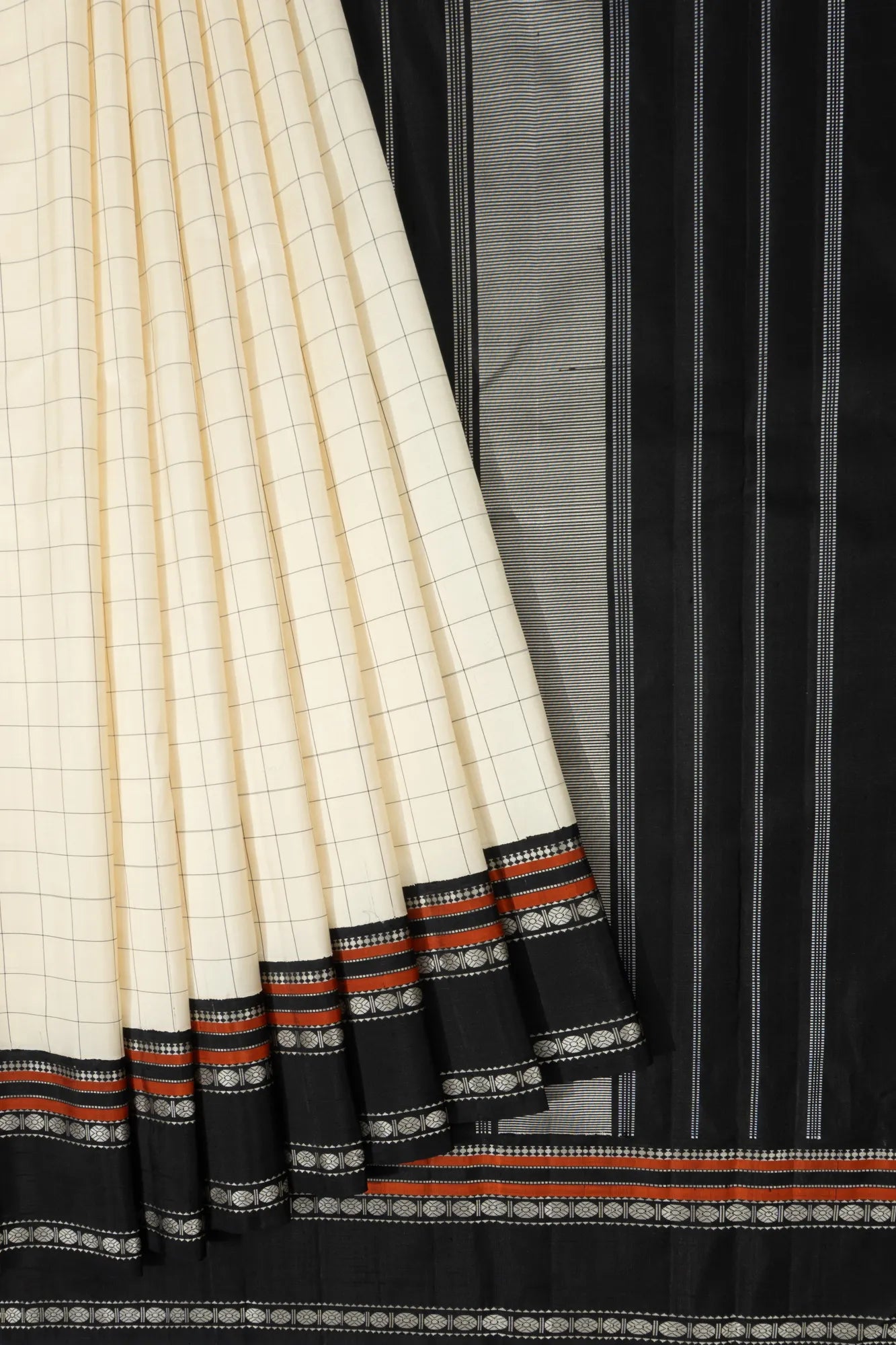 Kanchipuram Silk Checks Off White Saree With Ganga Jamuna Border