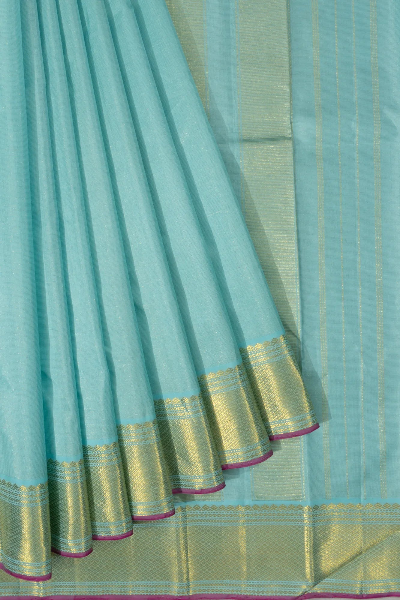 Kanchipuram Silk Oosi Lines Pastel Blue Saree