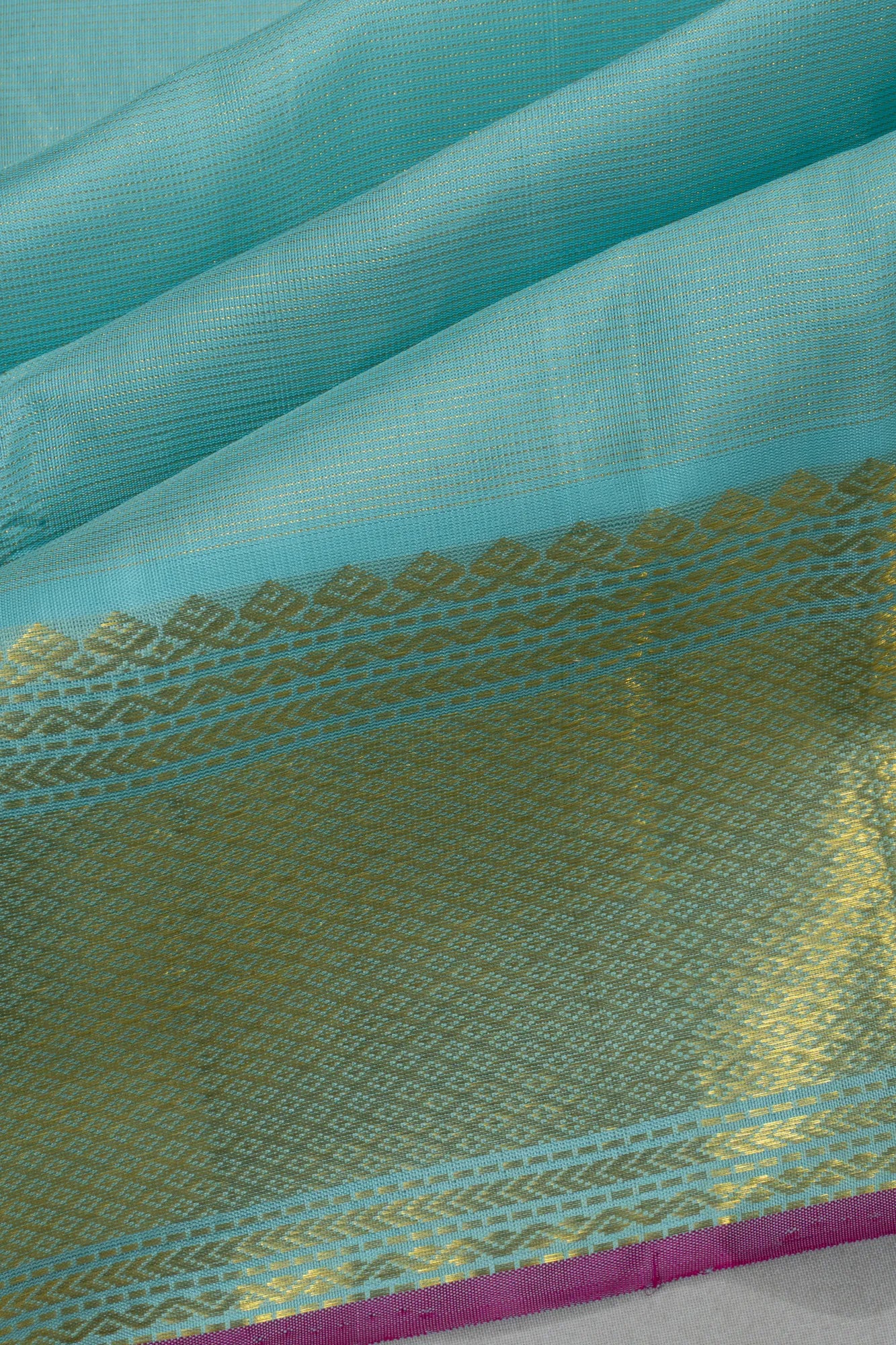 Kanchipuram Silk Oosi Lines Pastel Blue Saree