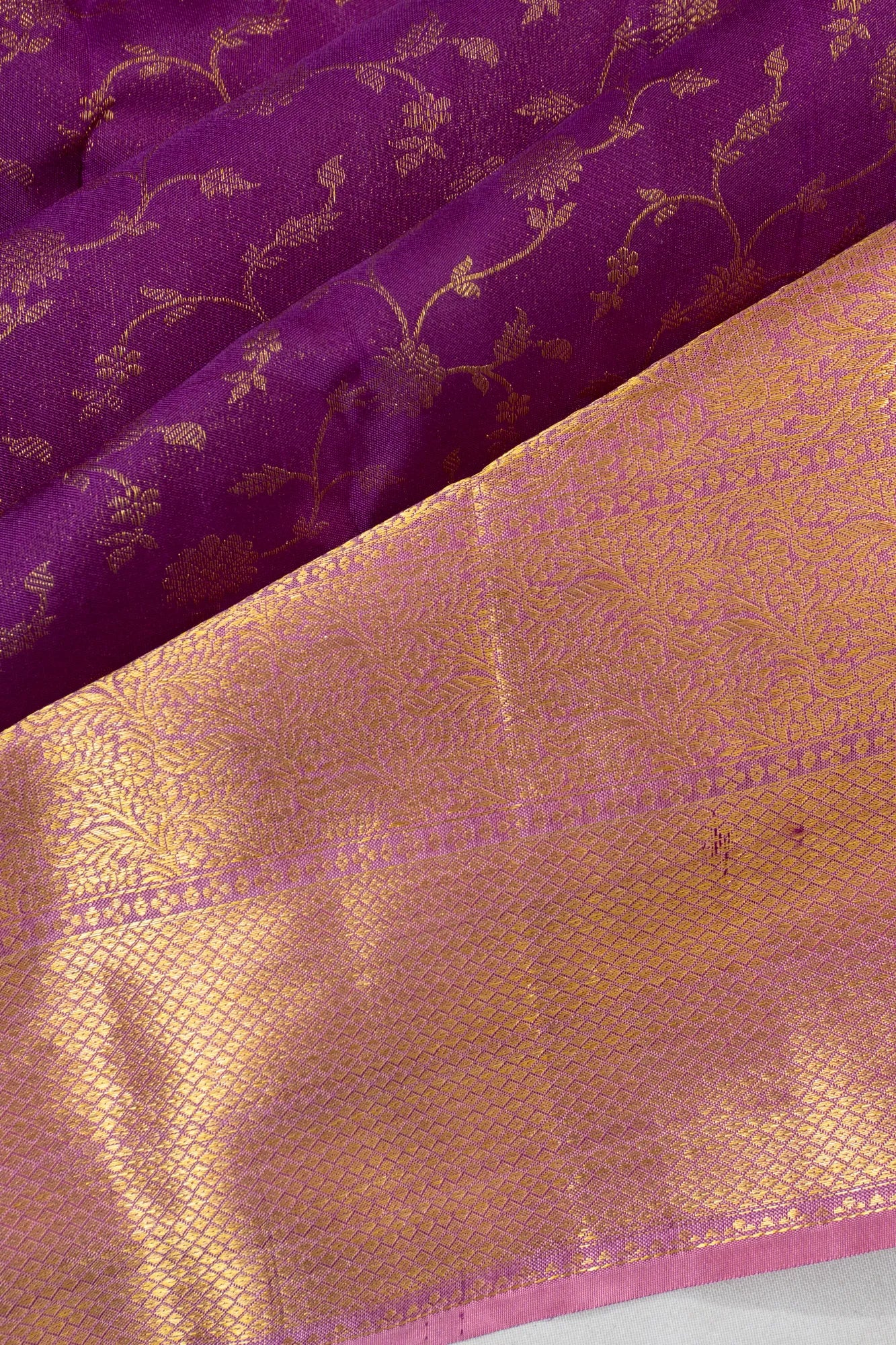 Kanchipuram Silk Tissue Jaal Purple Saree