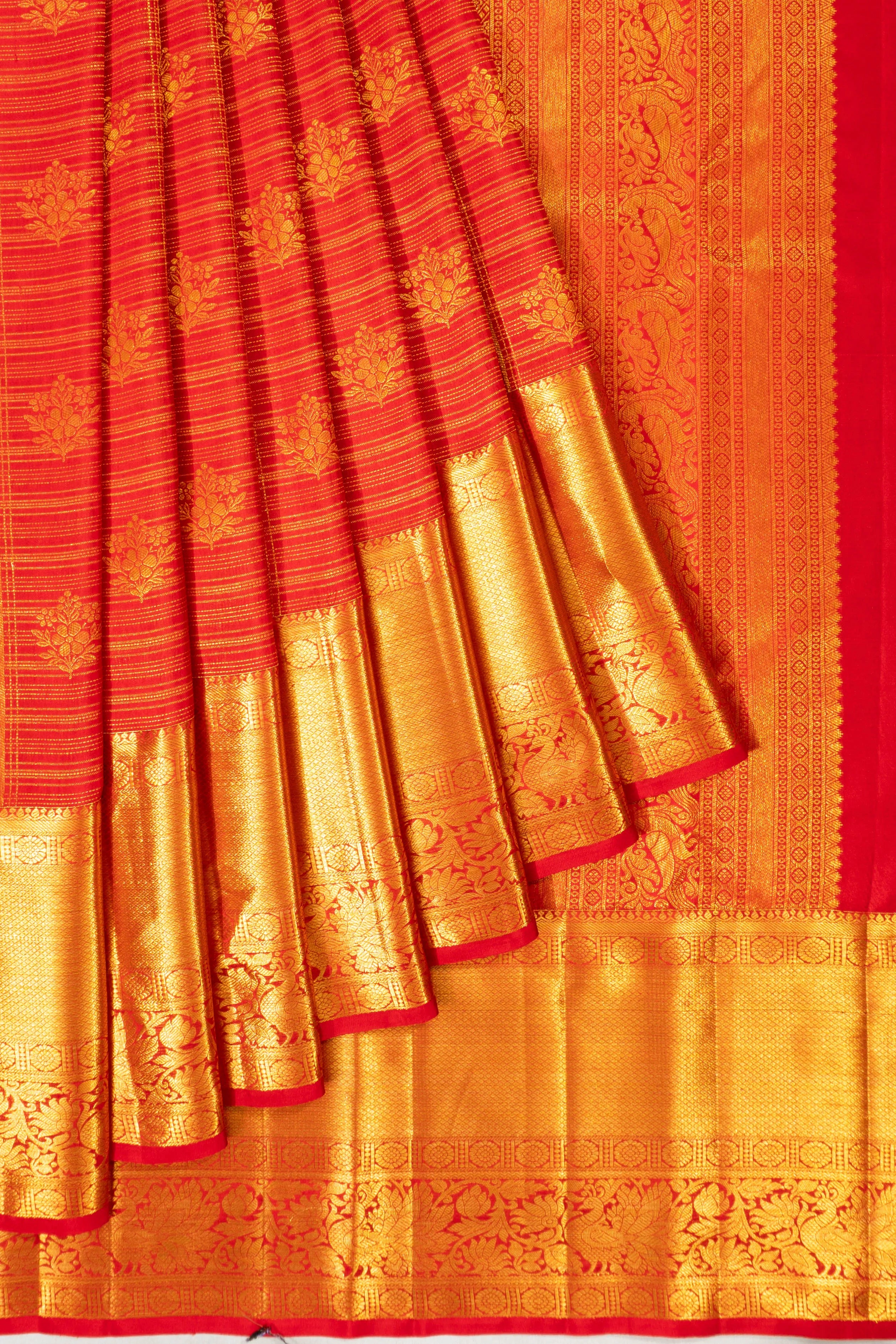 Taranga Kanchi Silk Horizontal Lines And Butta Red Saree