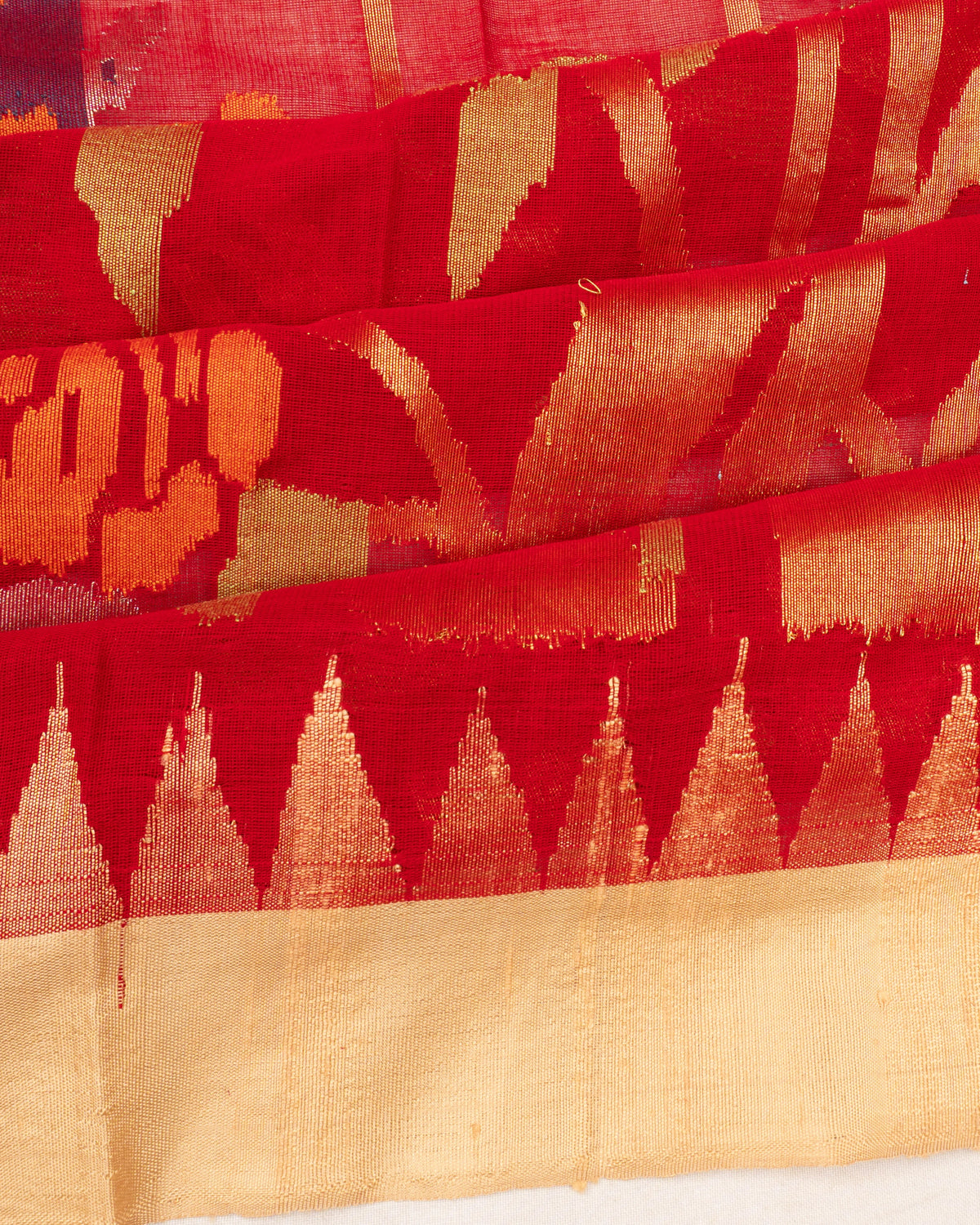 Ponduru Handspun Cotton All Over Jamdani Jaal Red Saree