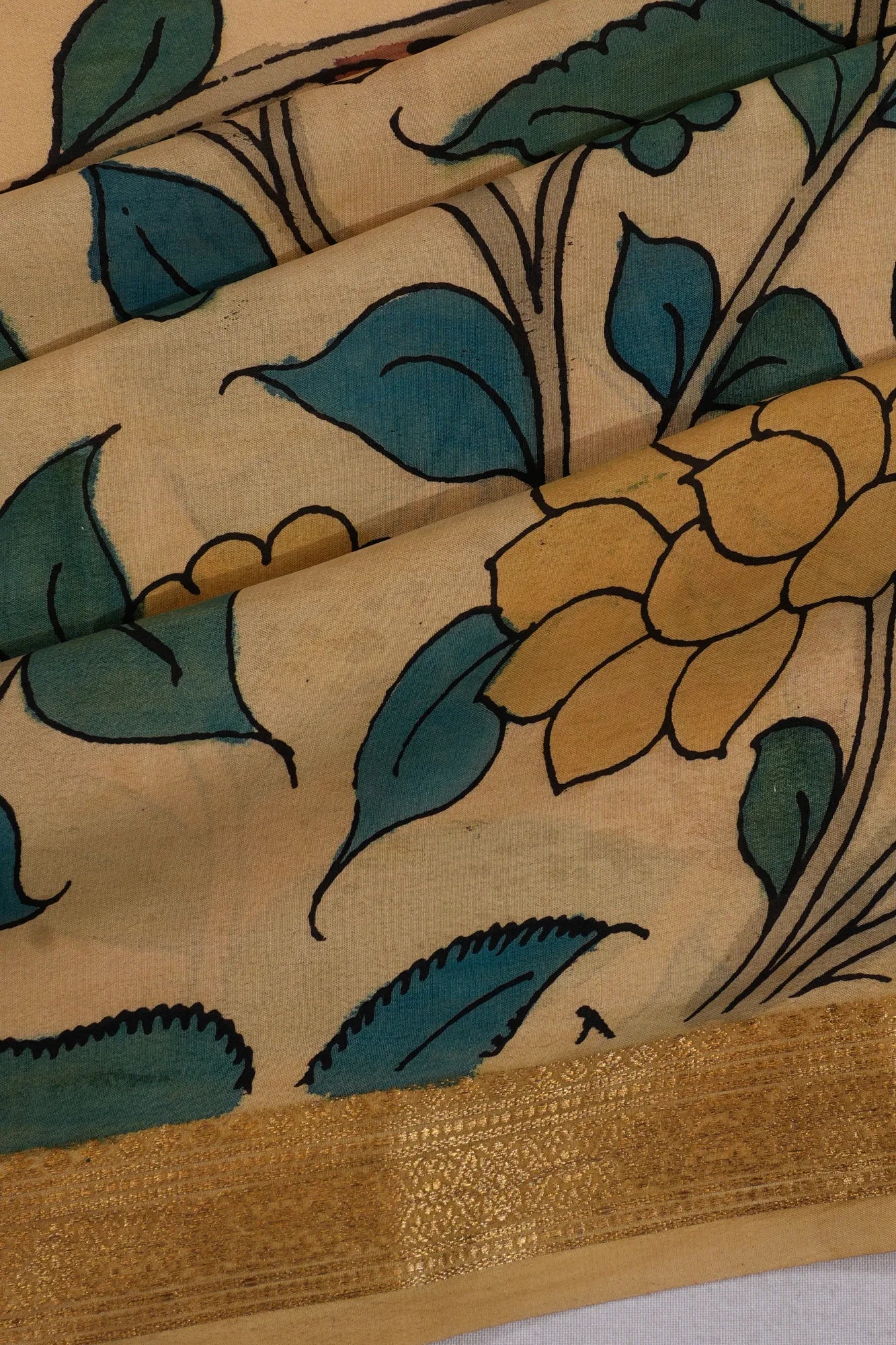 Taranga Kanchi Silk X Hand Painted Kalamkari Beige Saree