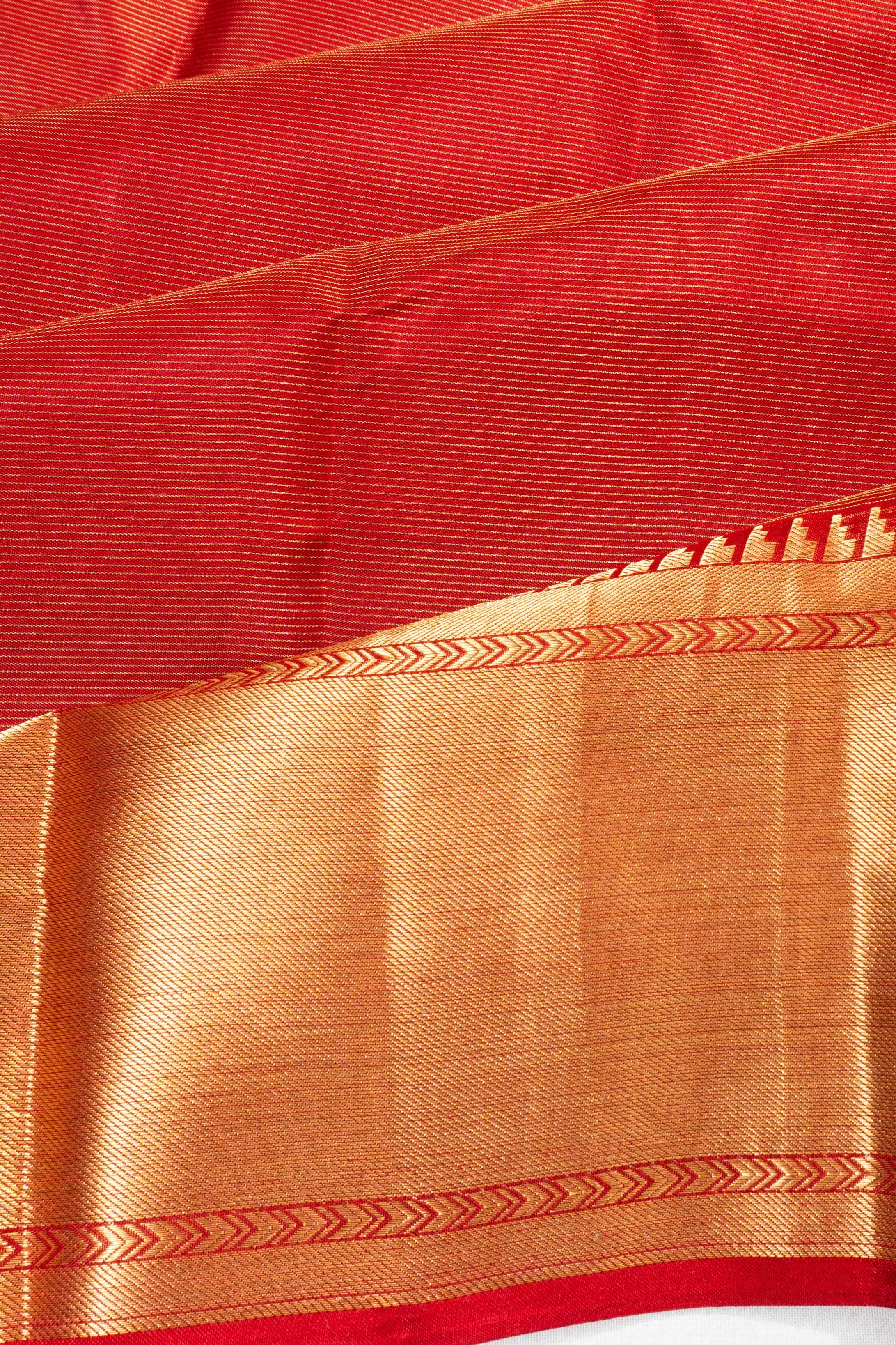 Taranga Kanchi Silk Oosi Lines Red Saree