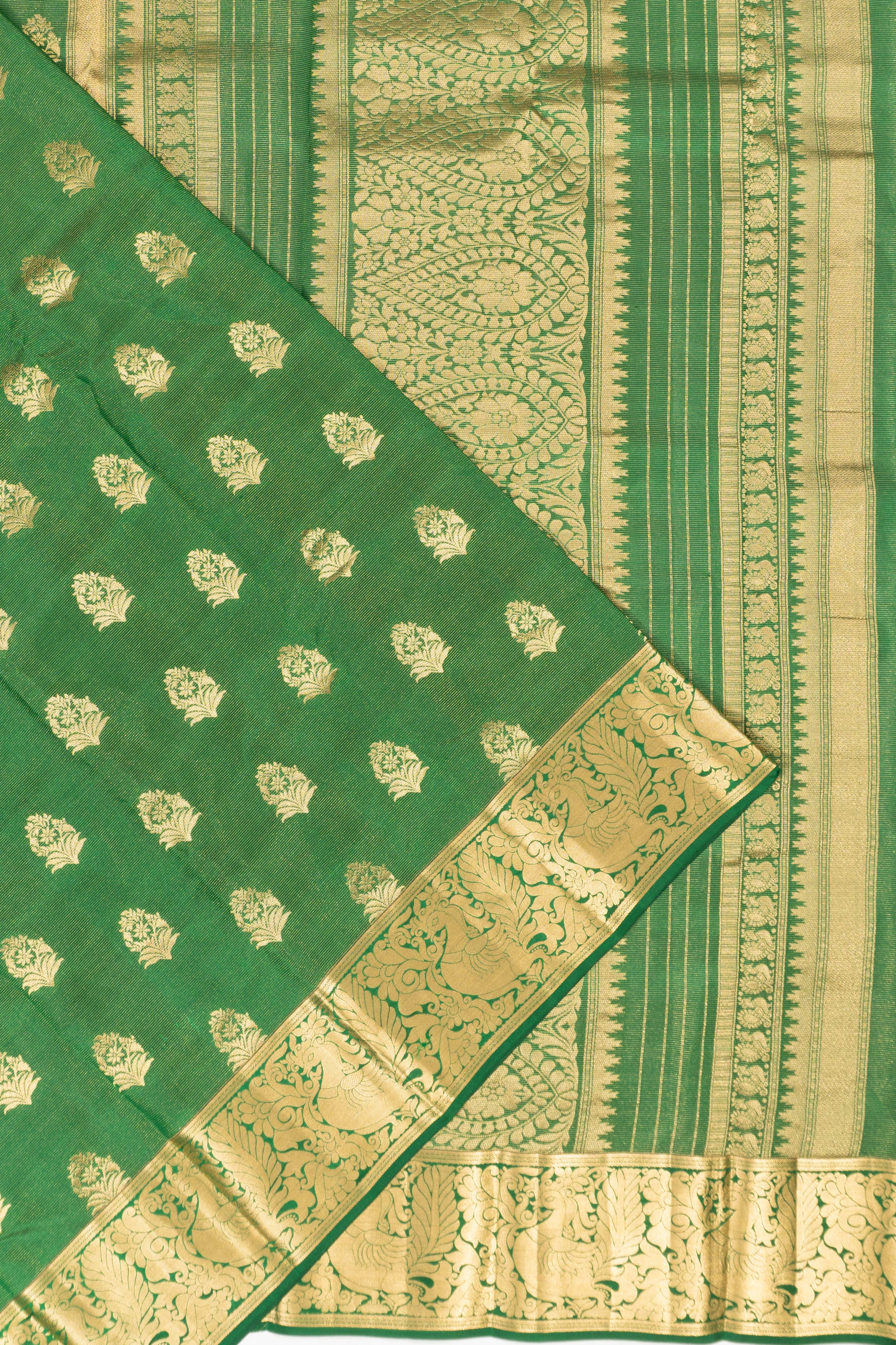Taranga Kanchi Silk Oosi Lines And Brocade Green Saree